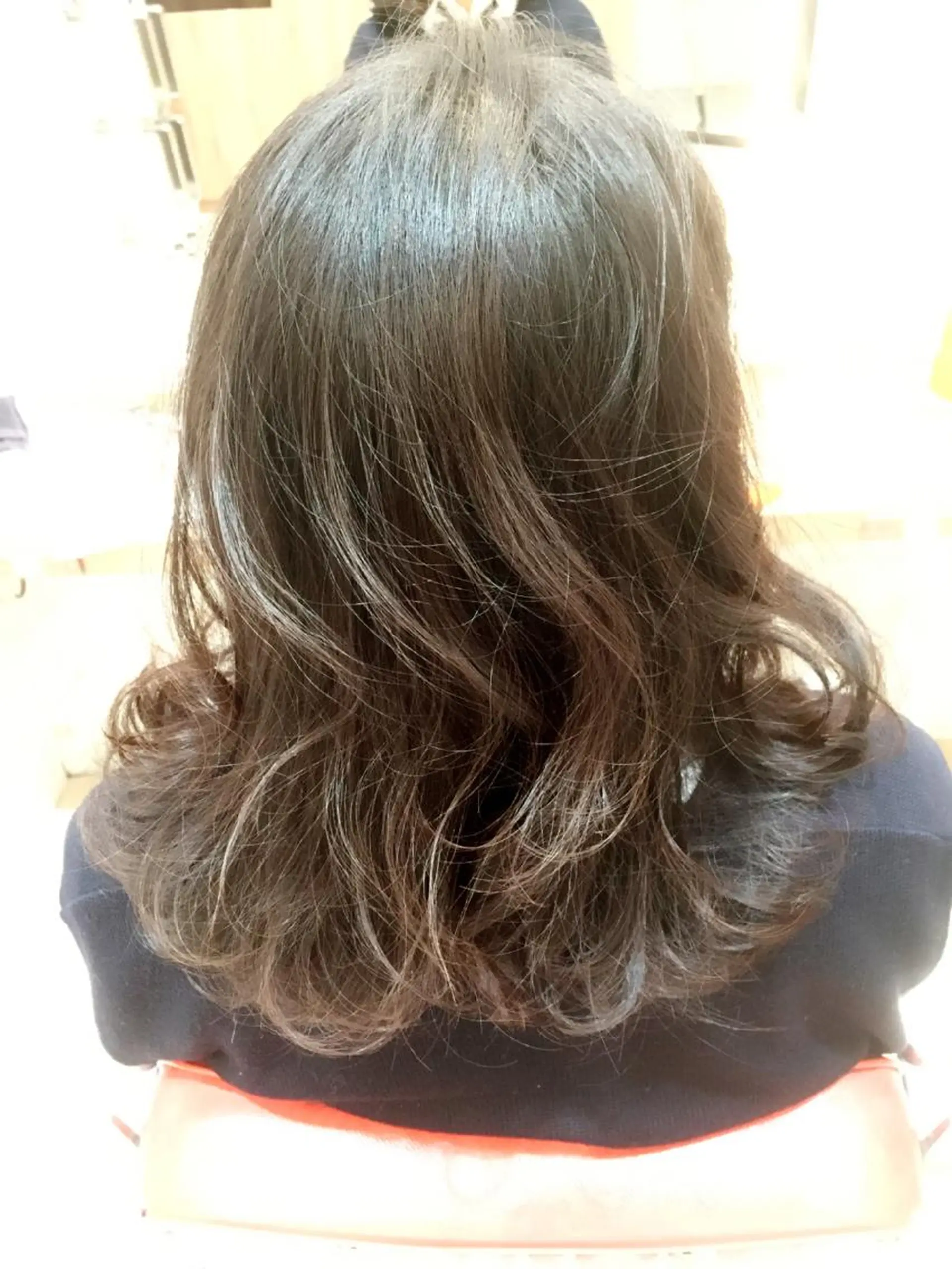 ミディアム 吉岡 三四朗のヘアスタイル