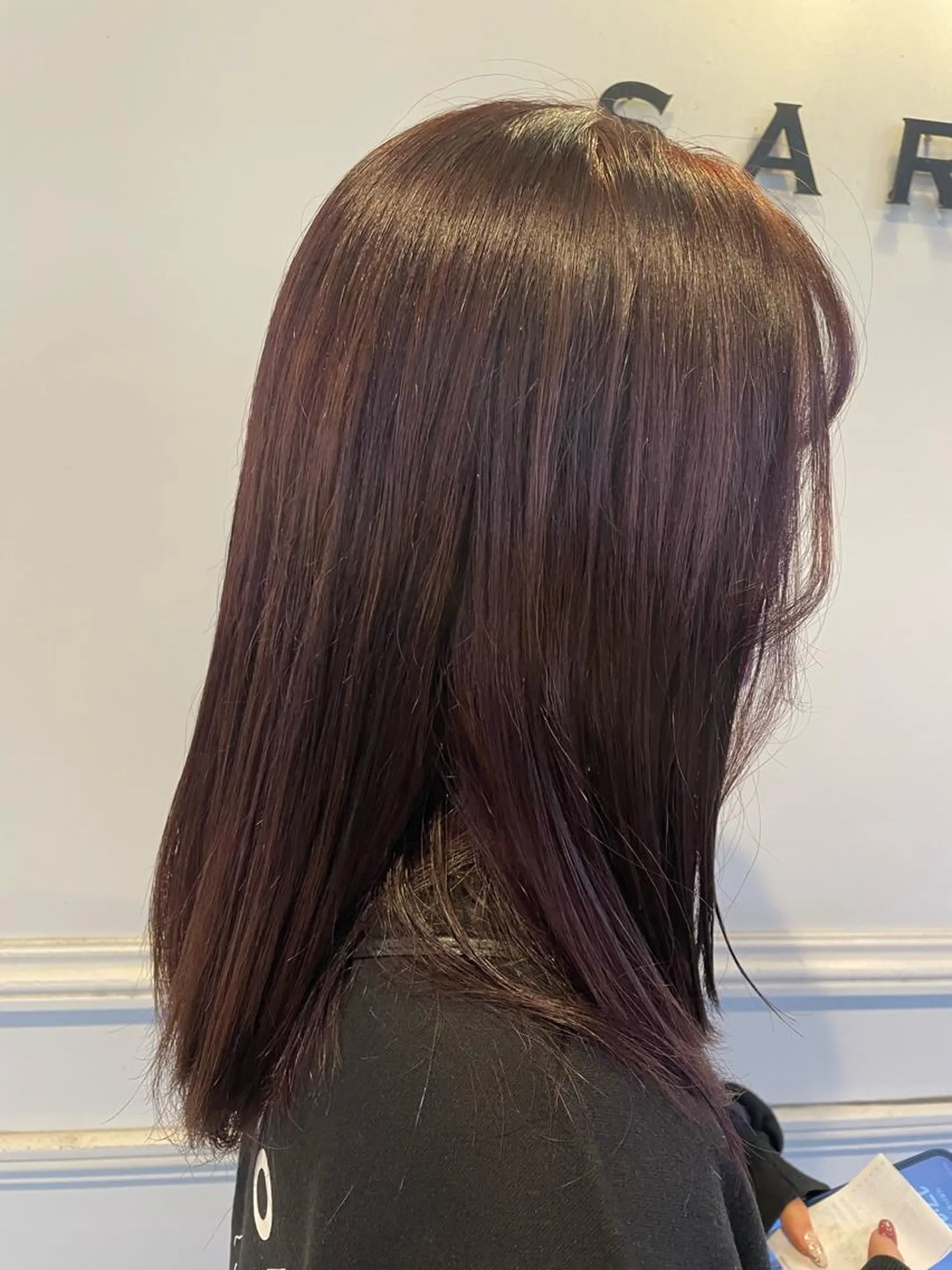 セミロング カラー 長岡 香澄のヘアスタイル