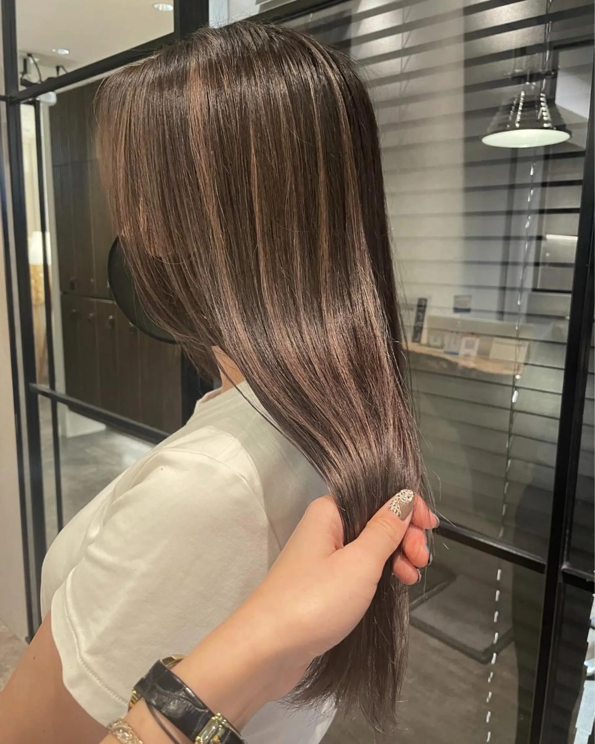 ロング ハイライト ヘアカラー トリートメント HAVANA MIZUKIのヘアスタイル