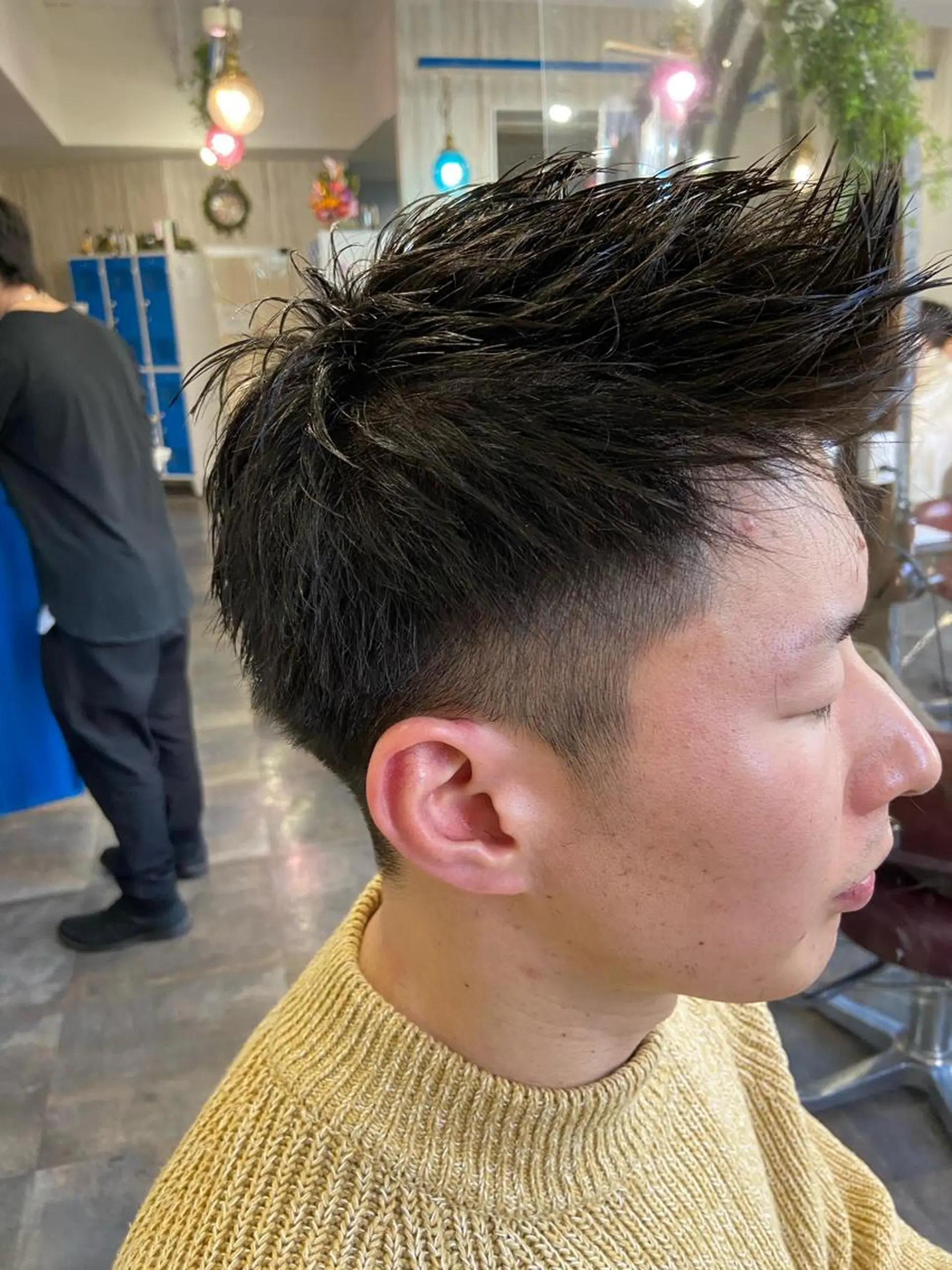 ショート メンズ カットパーマ✂️ 小坂田玲亜のヘアスタイル