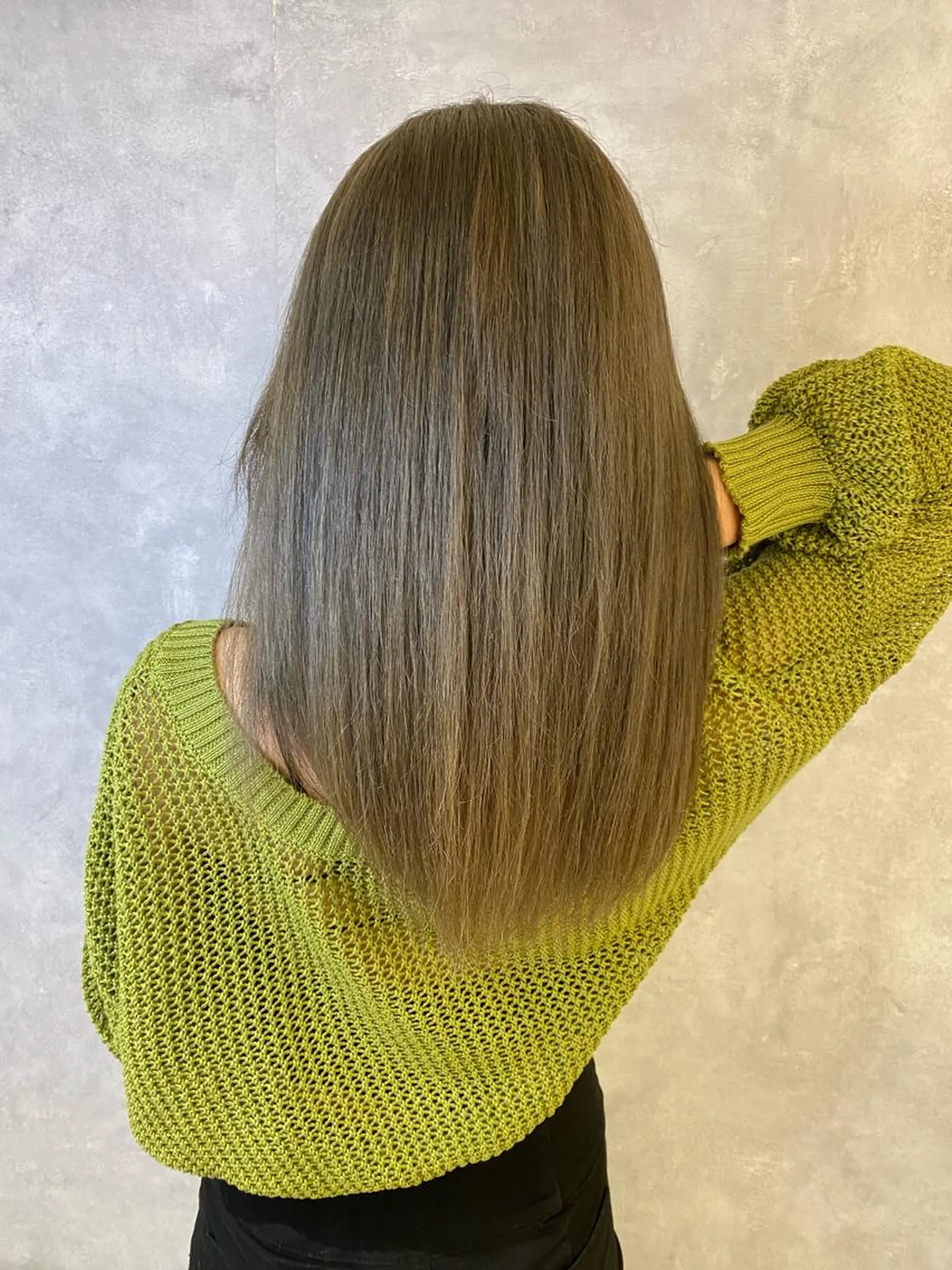 カラー 久永 菫のヘアスタイル