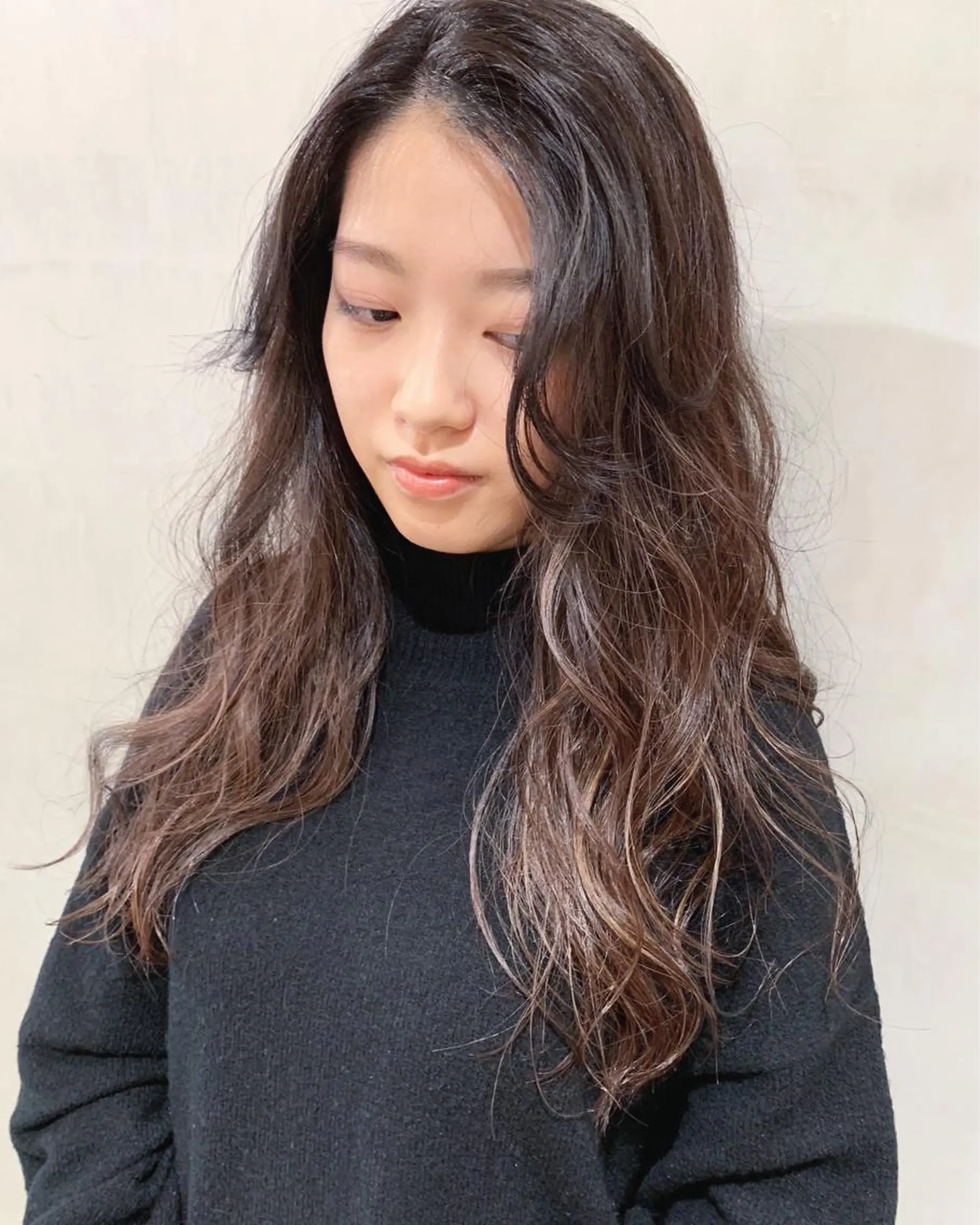 ロング カラー ハイライトカラー ハイライト 優 作のヘアスタイル