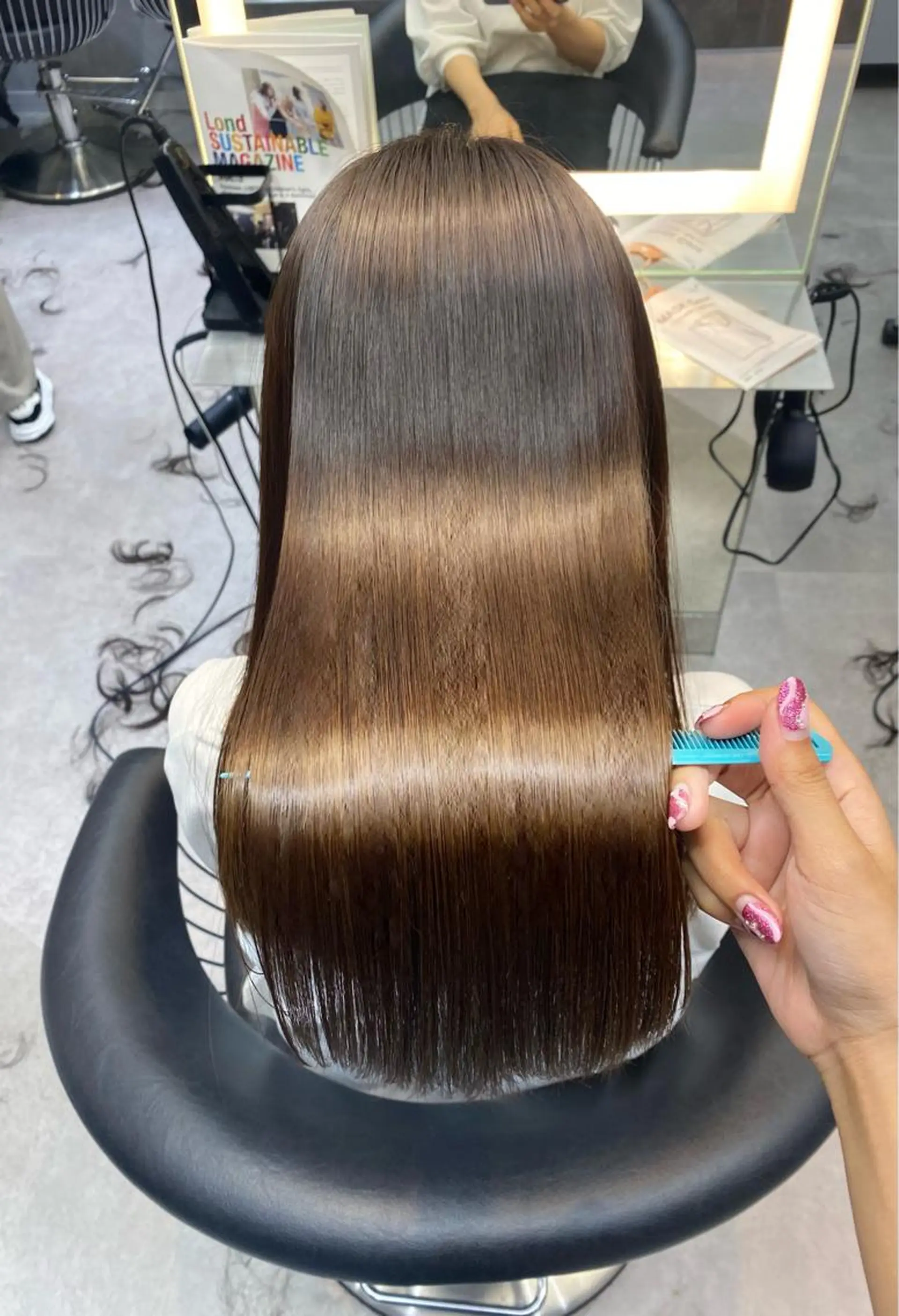 ロング カラー トリートメント レイヤー🤍 ベージュ🤍　聖奈のヘアスタイル