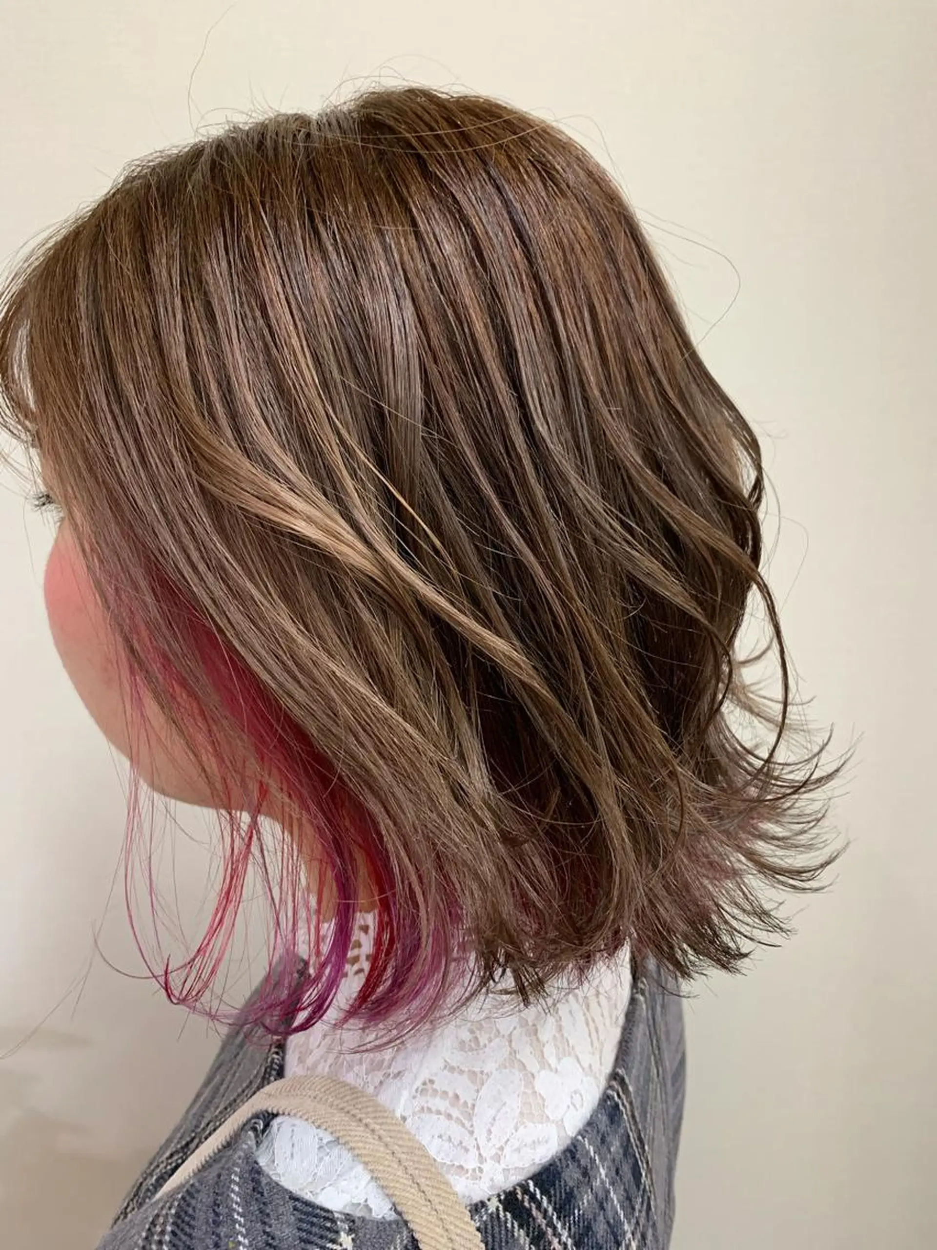 SAEKI【ior 】北千住店ブリーチのヘアスタイル