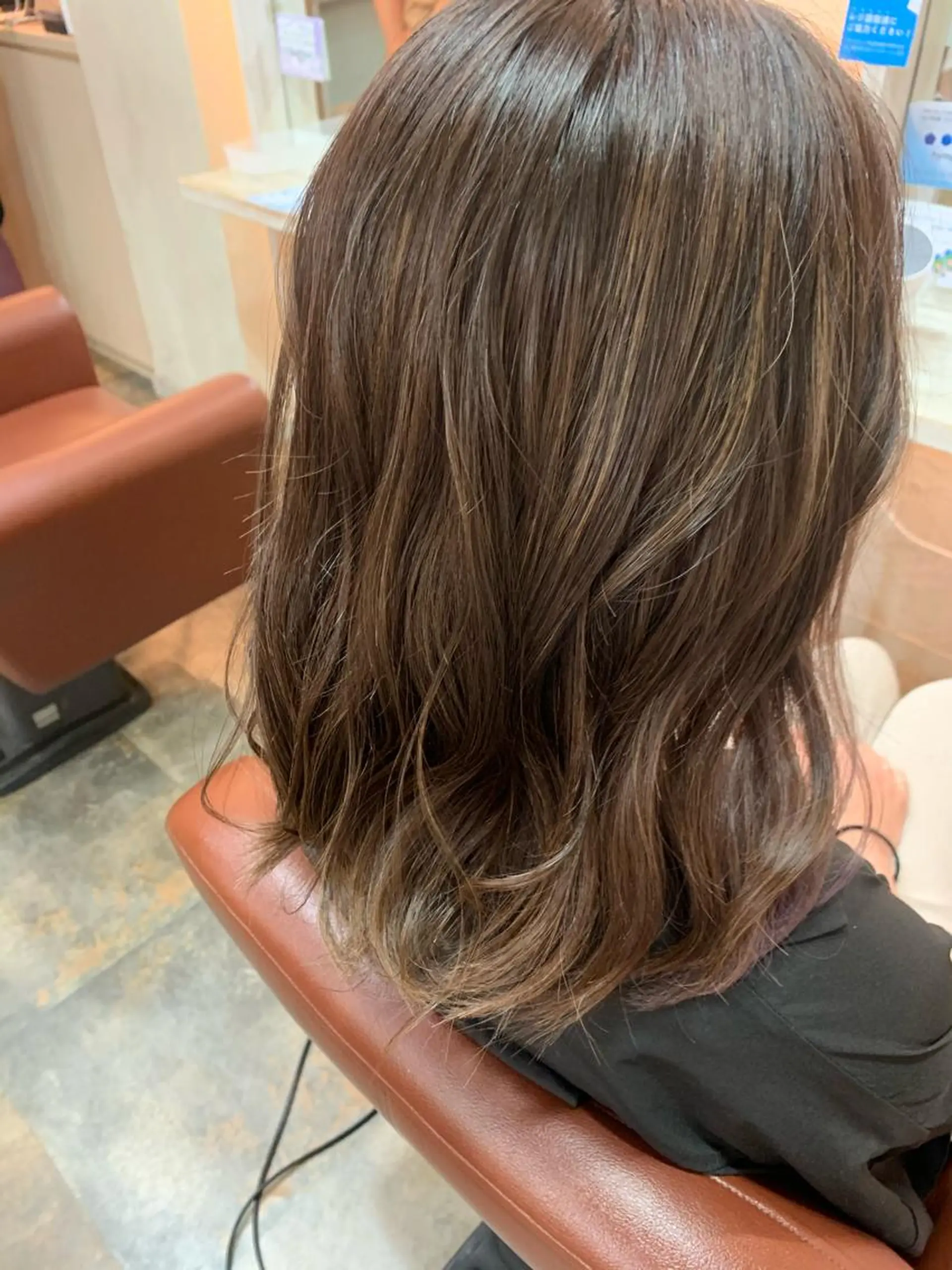 ミディアム FERIAあべの 🎀中野まや🎀のヘアスタイル