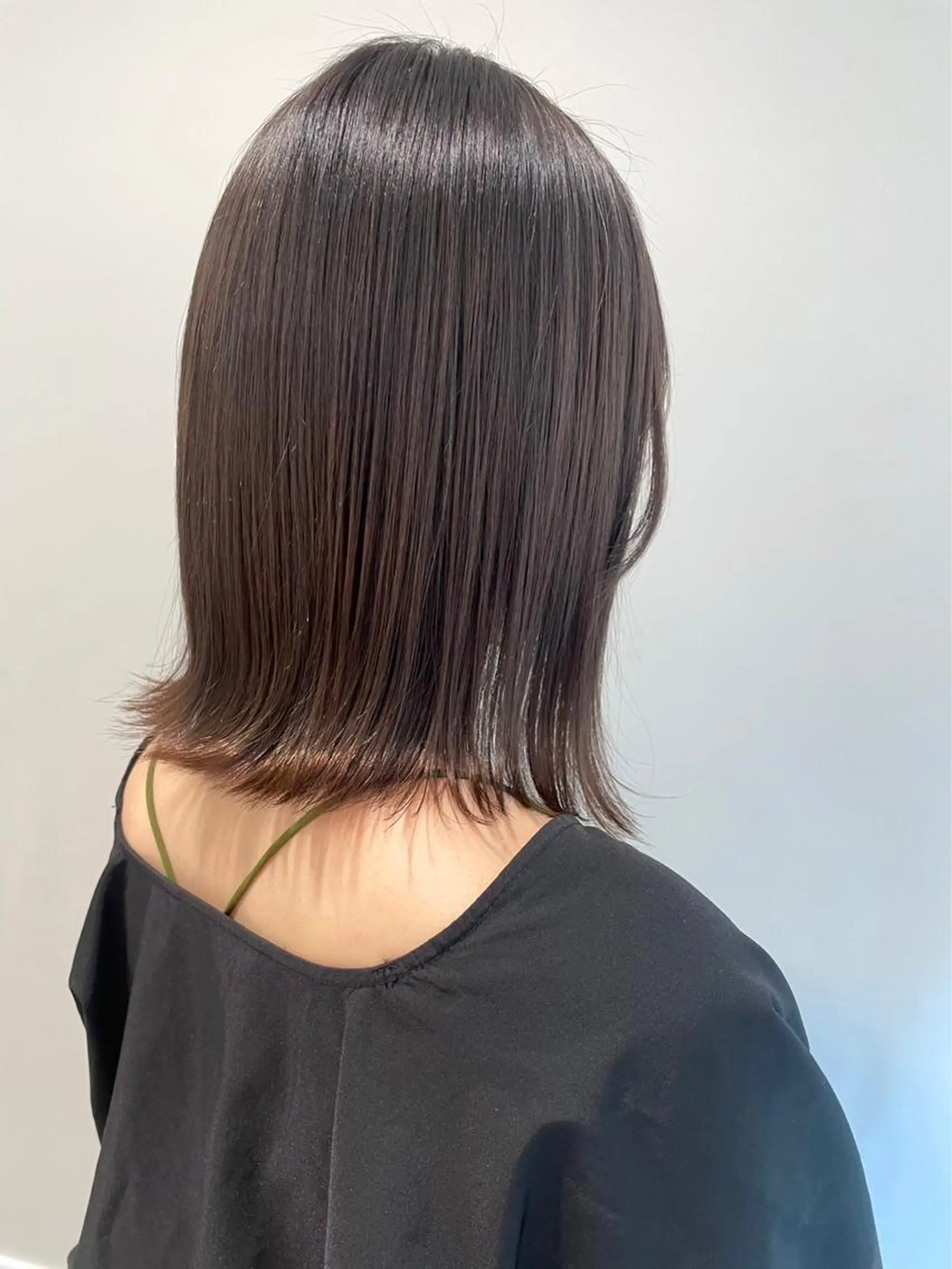 ミディアム 縮毛矯正 壽真央 /ブリーチカラーのヘアスタイル