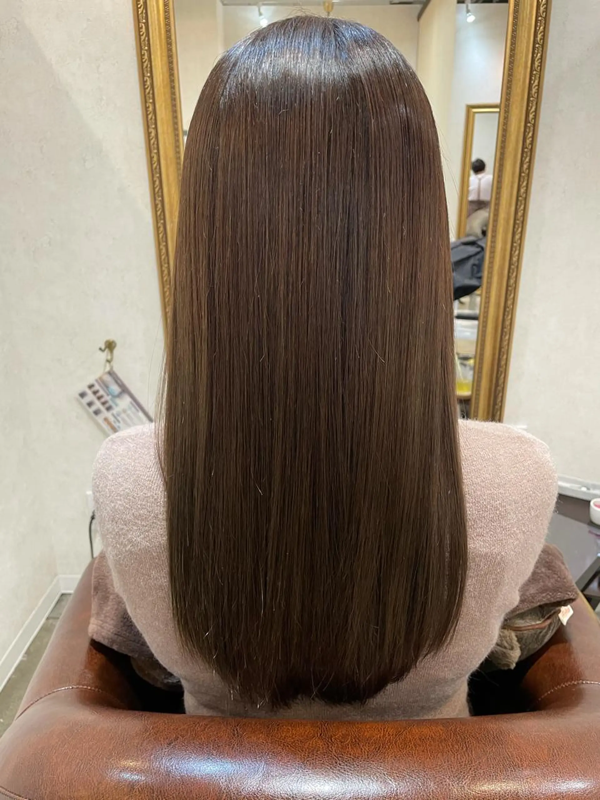 セミロング 透明感カラー💎 AYAのヘアスタイル