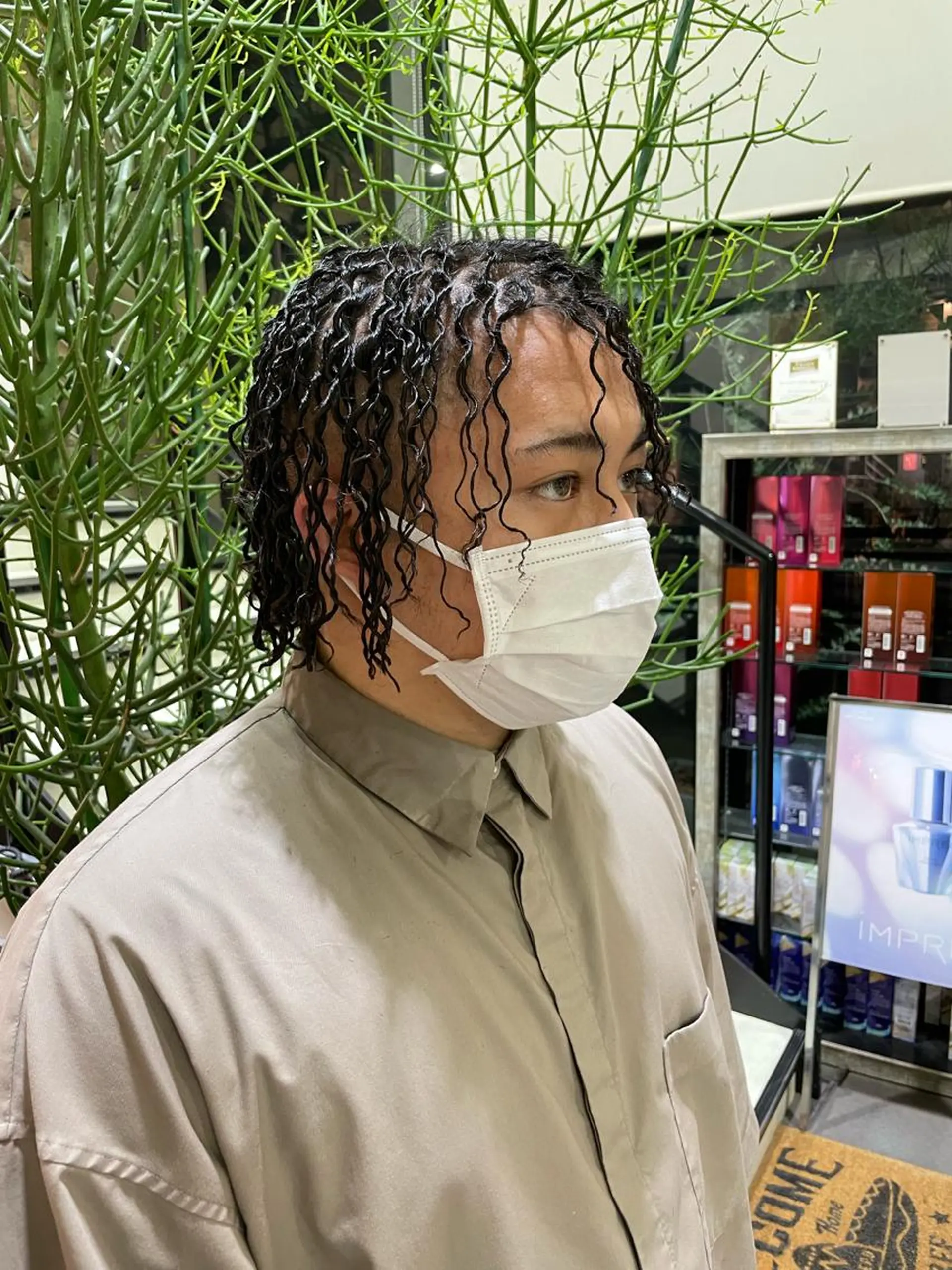 パーマ メンズ メンズパーマ ウルフ/センタ- パート【ナナミ】のヘアスタイル