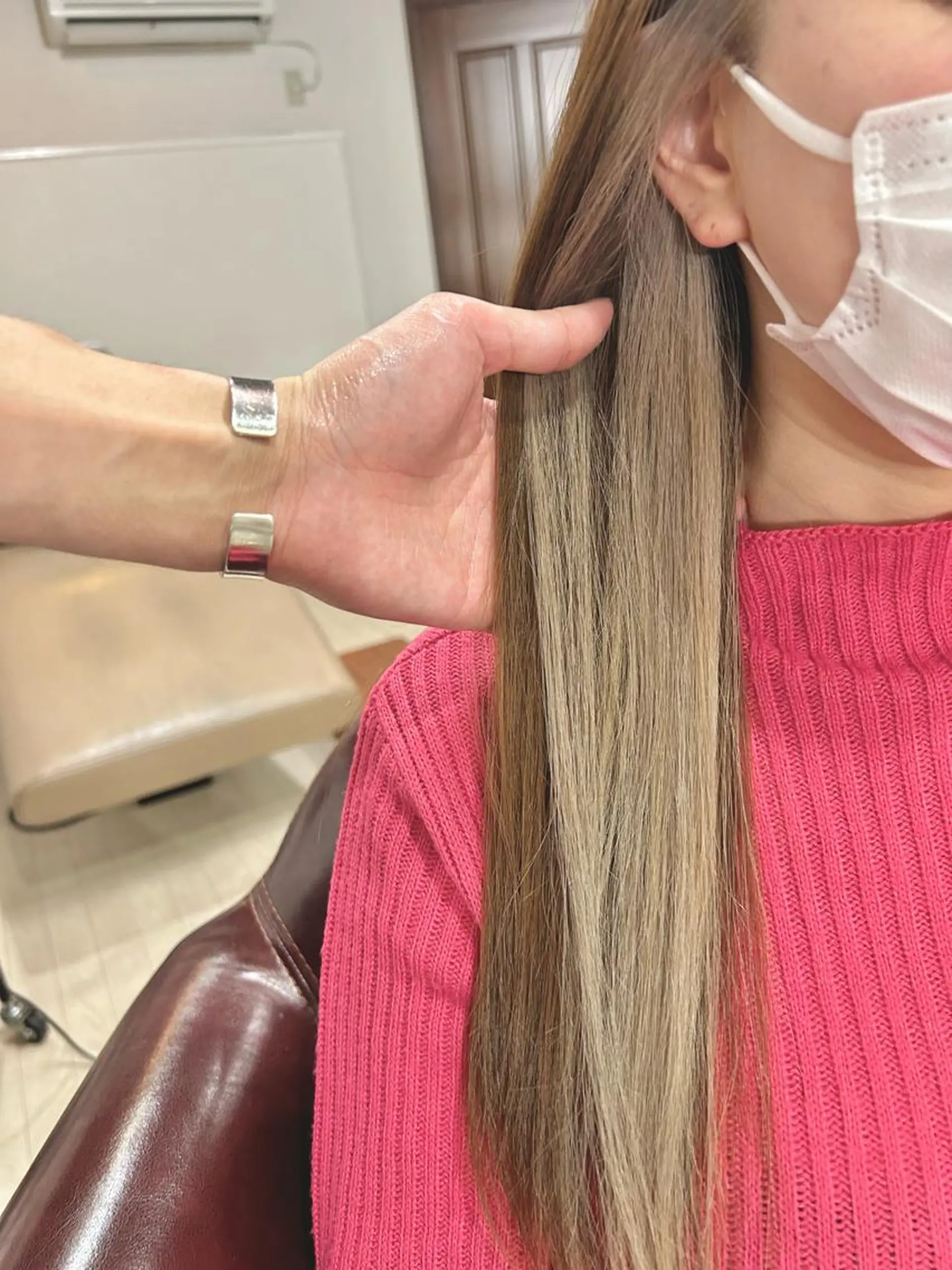 ロング カット ヘアカラー RAYGLOW  by HEADLIGHT ひたちなか店所属・シンプル/ナチュラル 後藤健吾のヘアスタイル