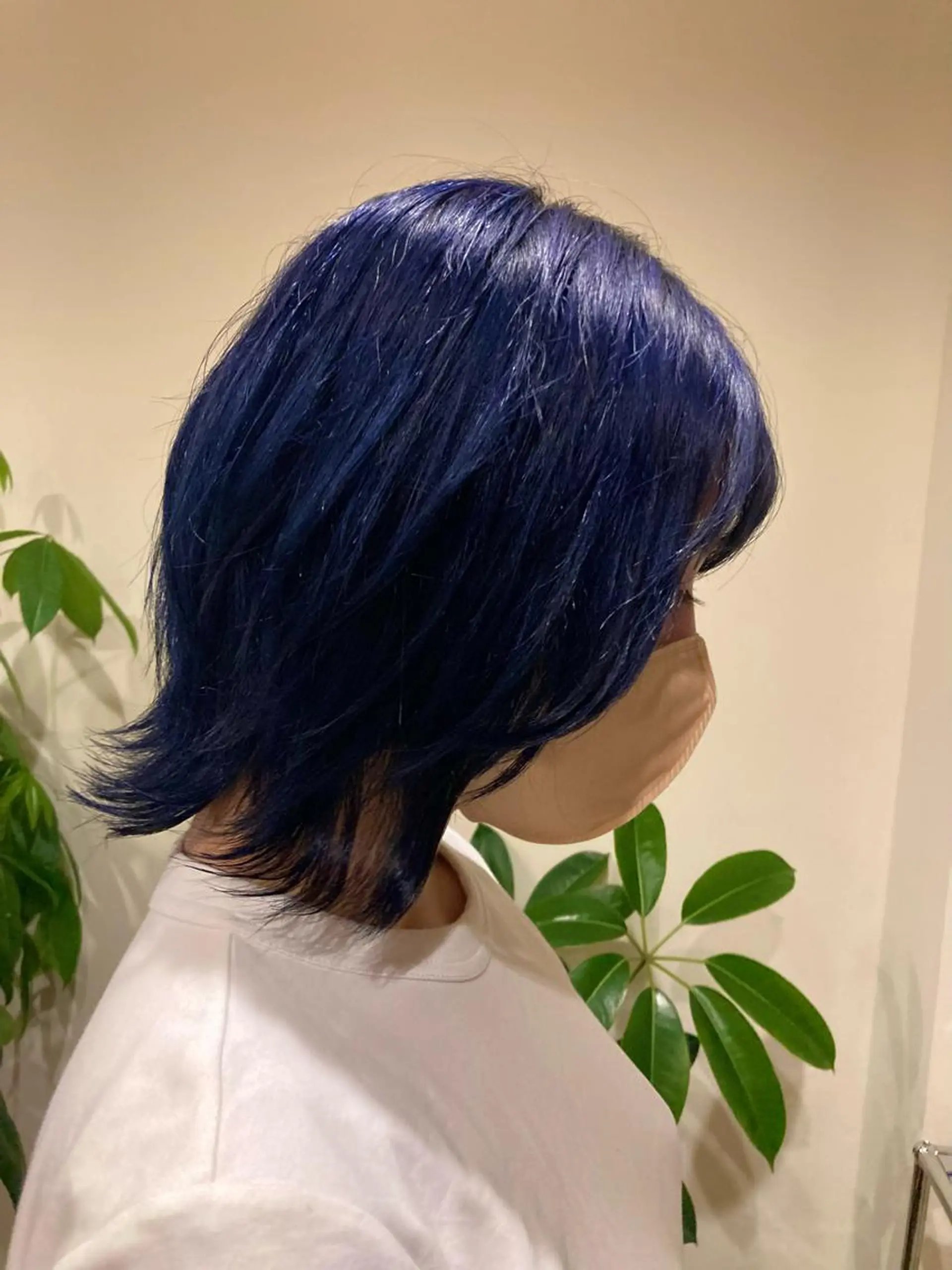 ショート カラー ブルーカラー ヘアカラー 小島 千夏のヘアスタイル