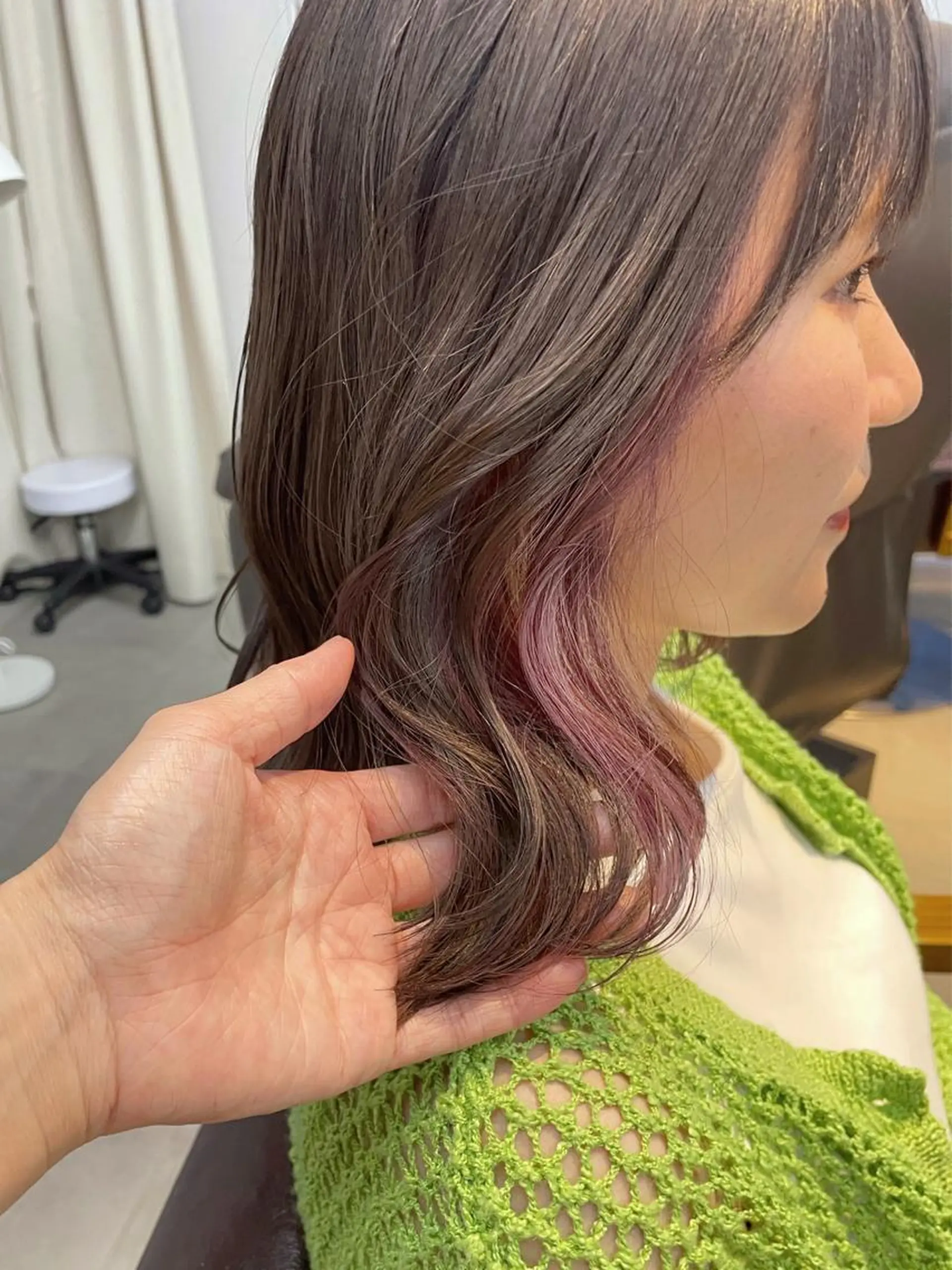 ミディアム カラー レイヤー/髪質改善カ ラ-🤍津田奈々美‎のヘアスタイル