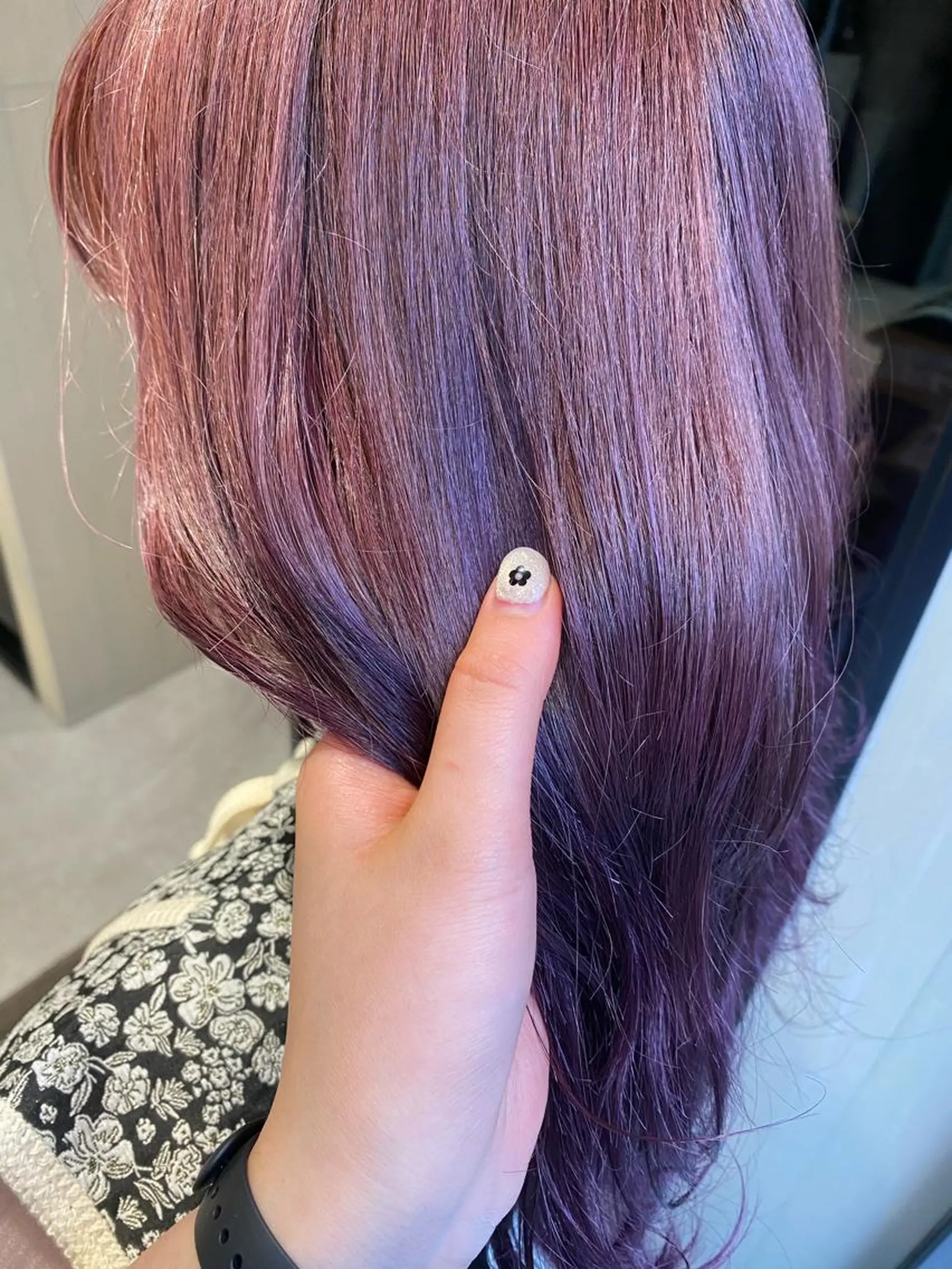 ミディアム カラー ヘアアレンジ 🌙レイヤー,韓国 ヘア🌙harukaのヘアスタイル