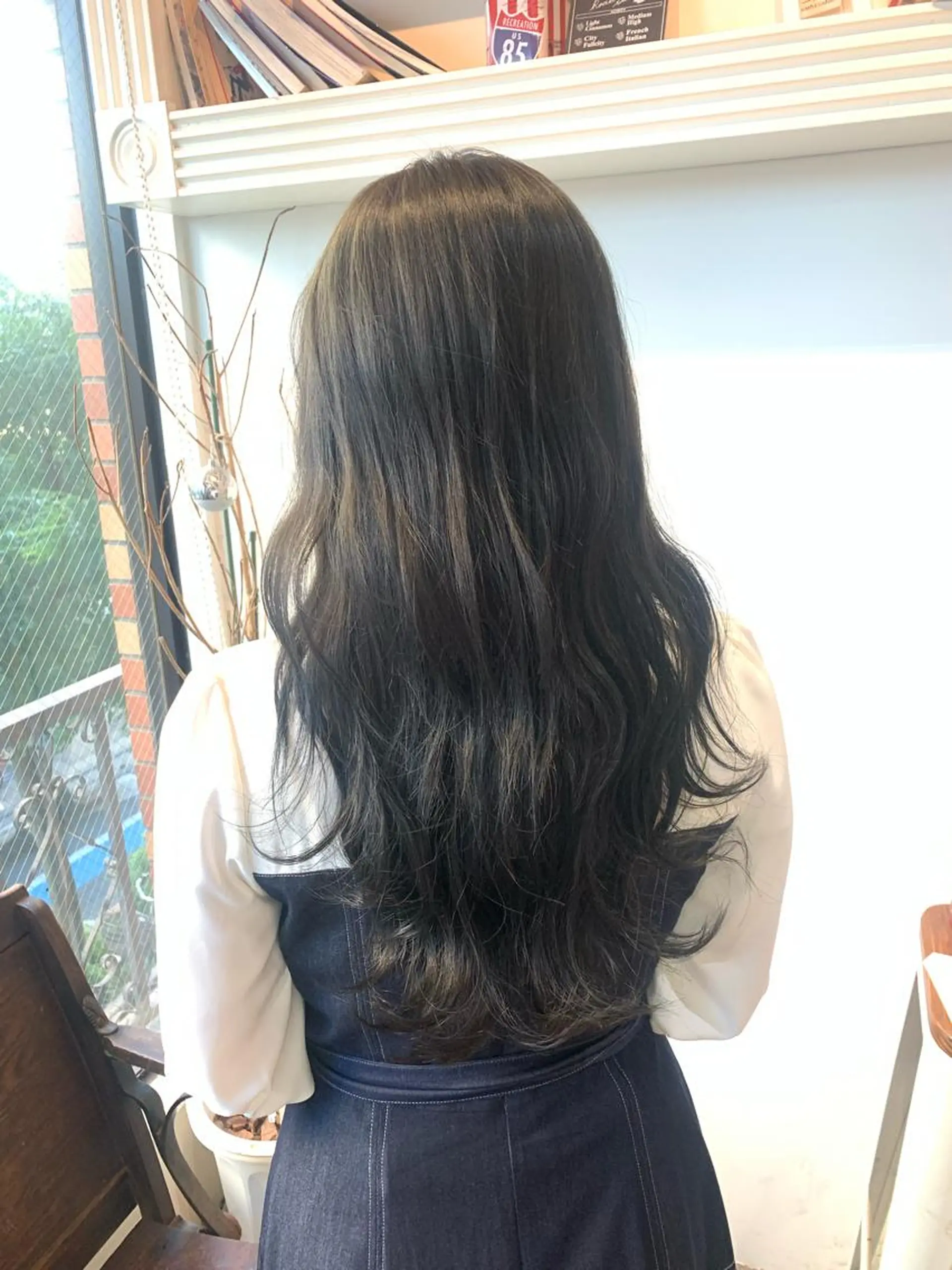 ロング ヘアカラー トリートメント ヘッドスパ ヘアセット 山口 竣也のヘアスタイル