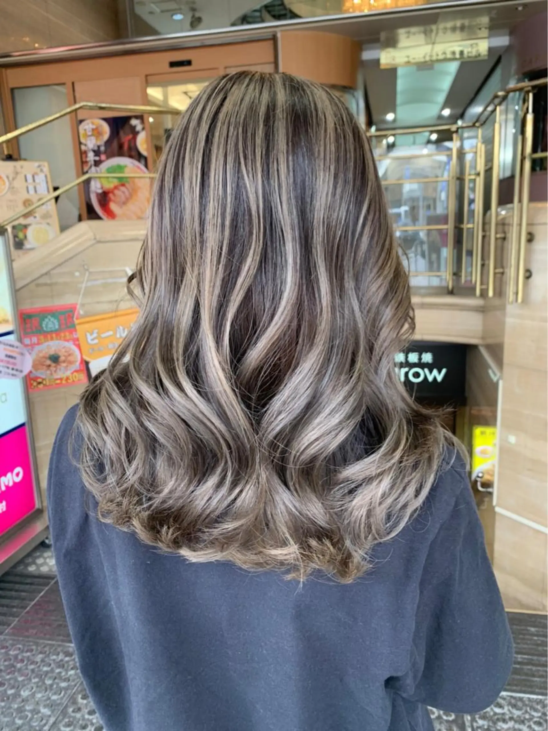 ロング ヘアカラー トリートメント Selene 難波店 店長SHINTANIのヘアスタイル