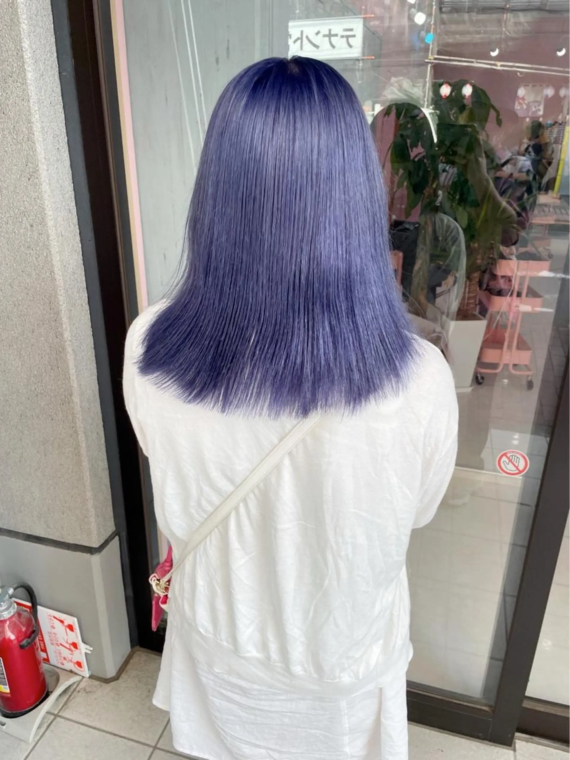 セミロング ハイトーン×エクステ 💞くるみのヘアスタイル