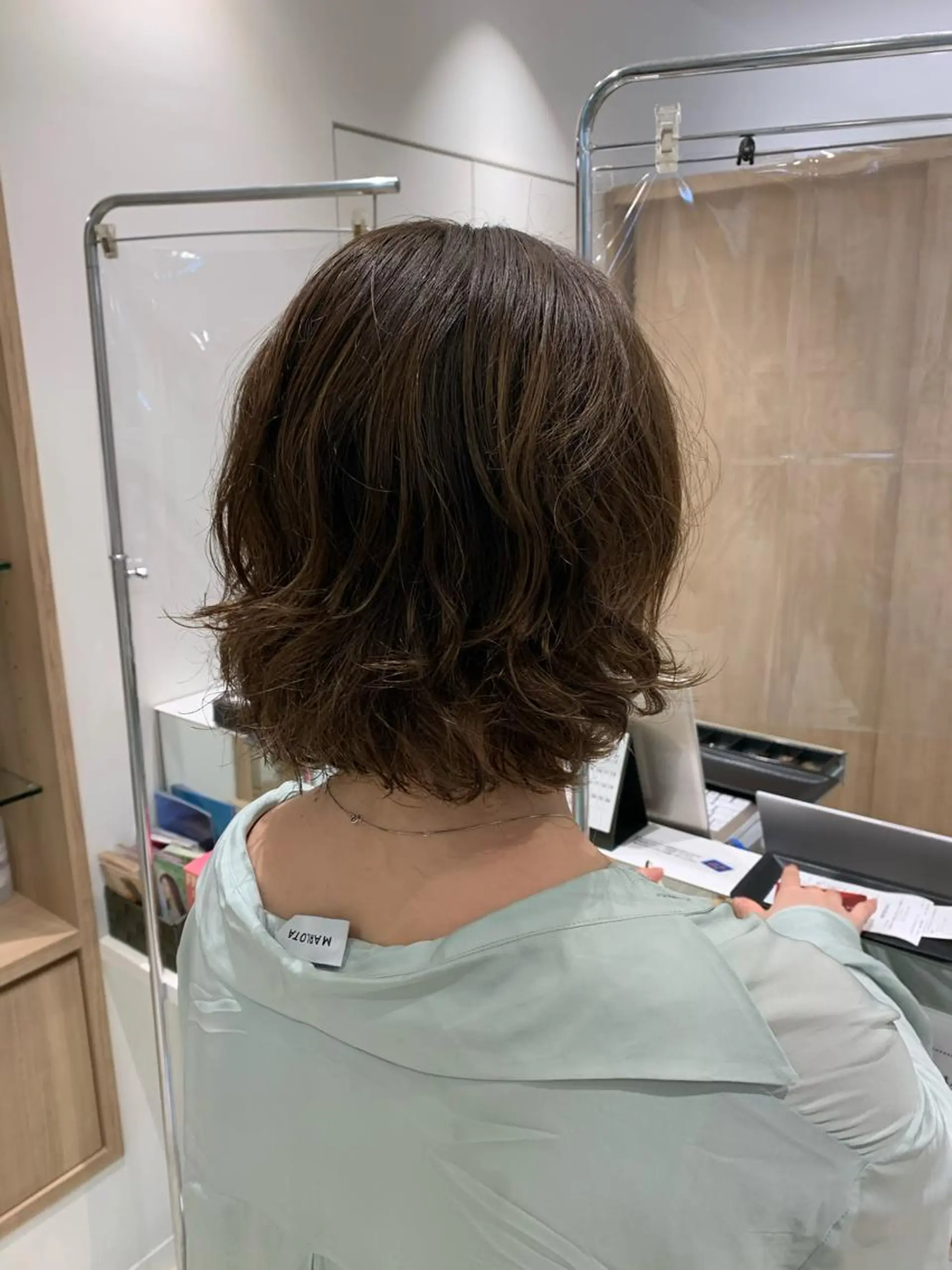 ミディアム パーマ HALE 金杉悠作のヘアスタイル