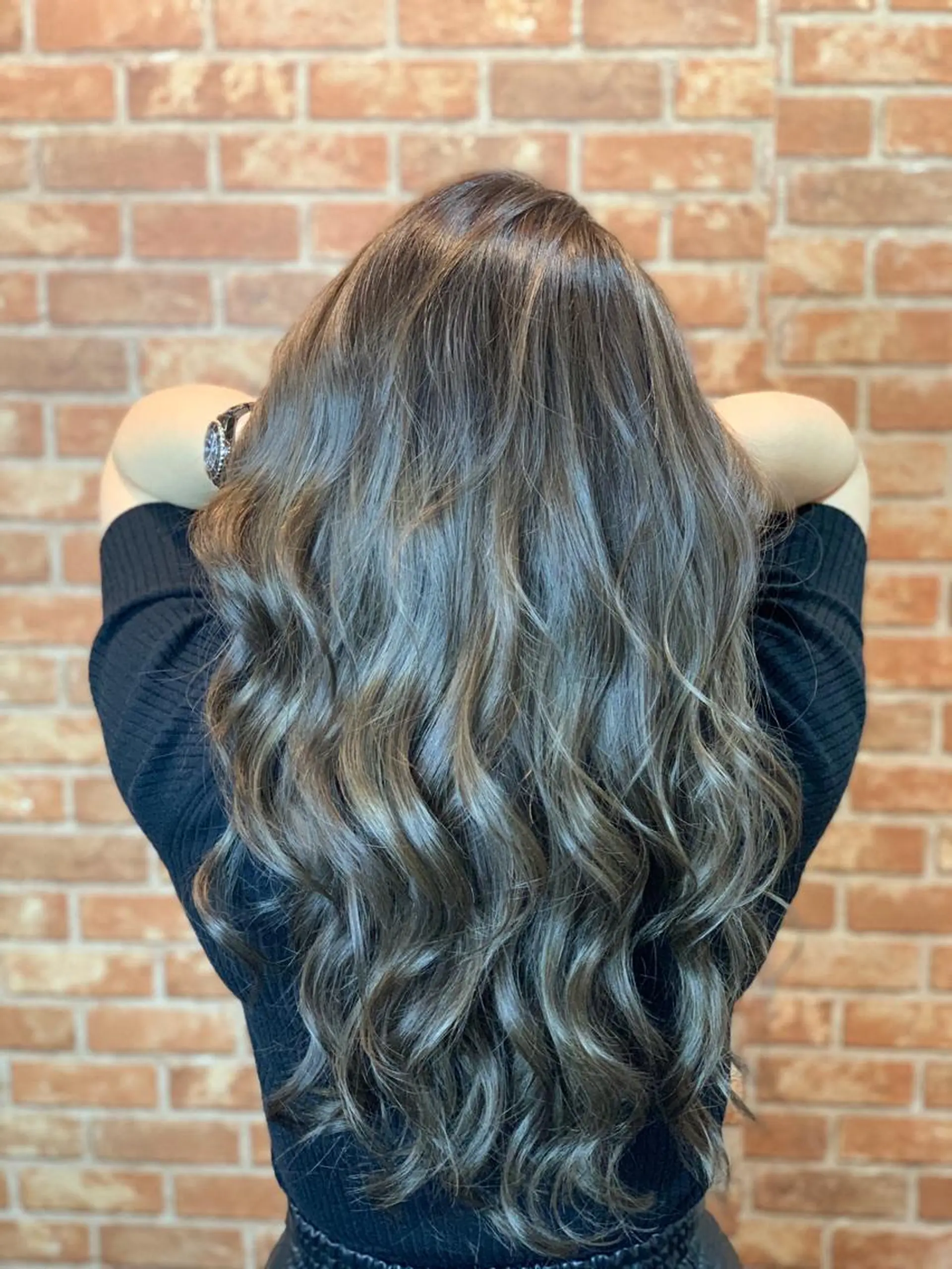 セミロング カラー イルミナカラー ヘアカラー LOHAS 関根真由美のヘアスタイル
