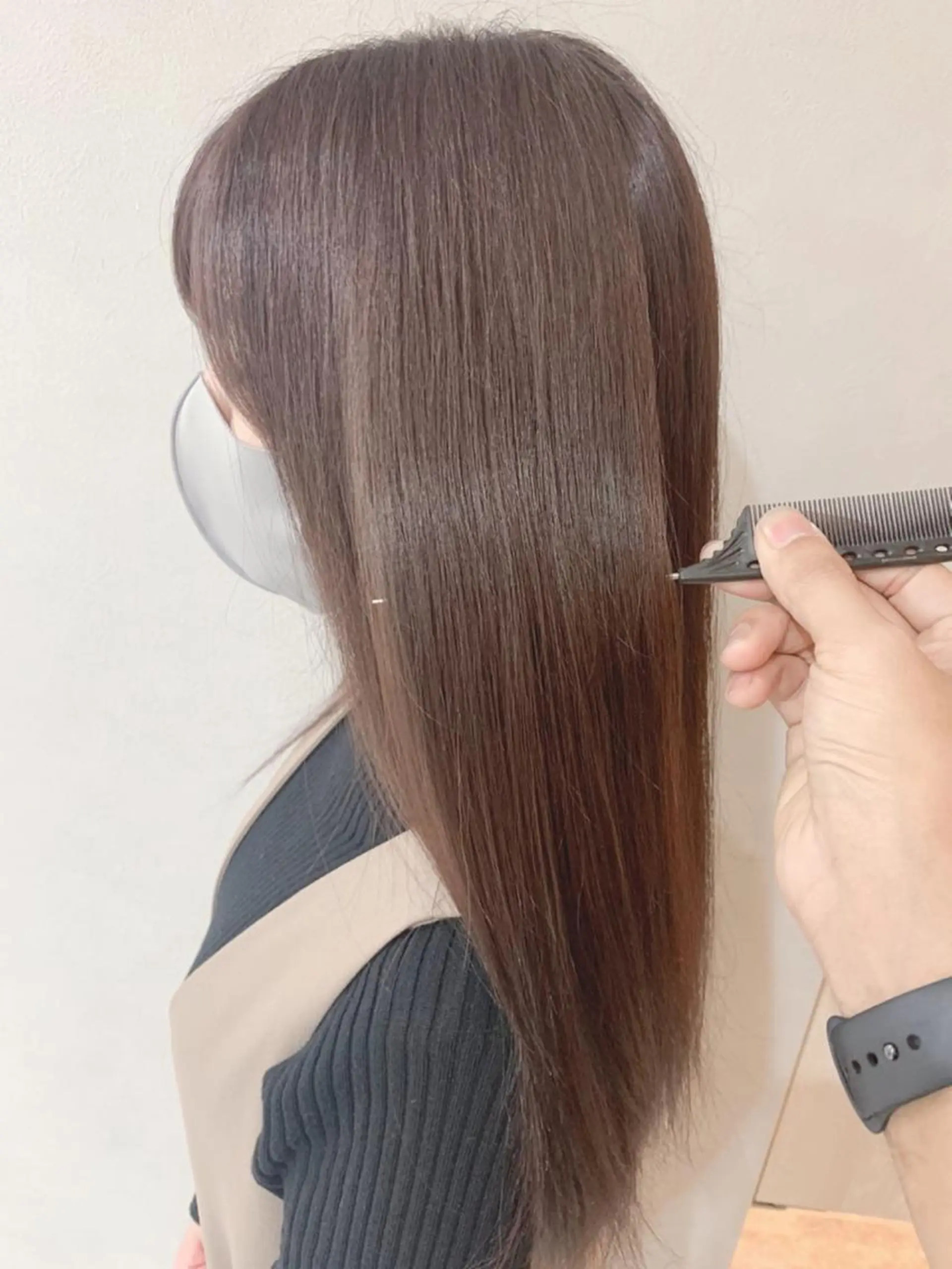ロング 髪質改善 貸切サロンのヘアスタイル