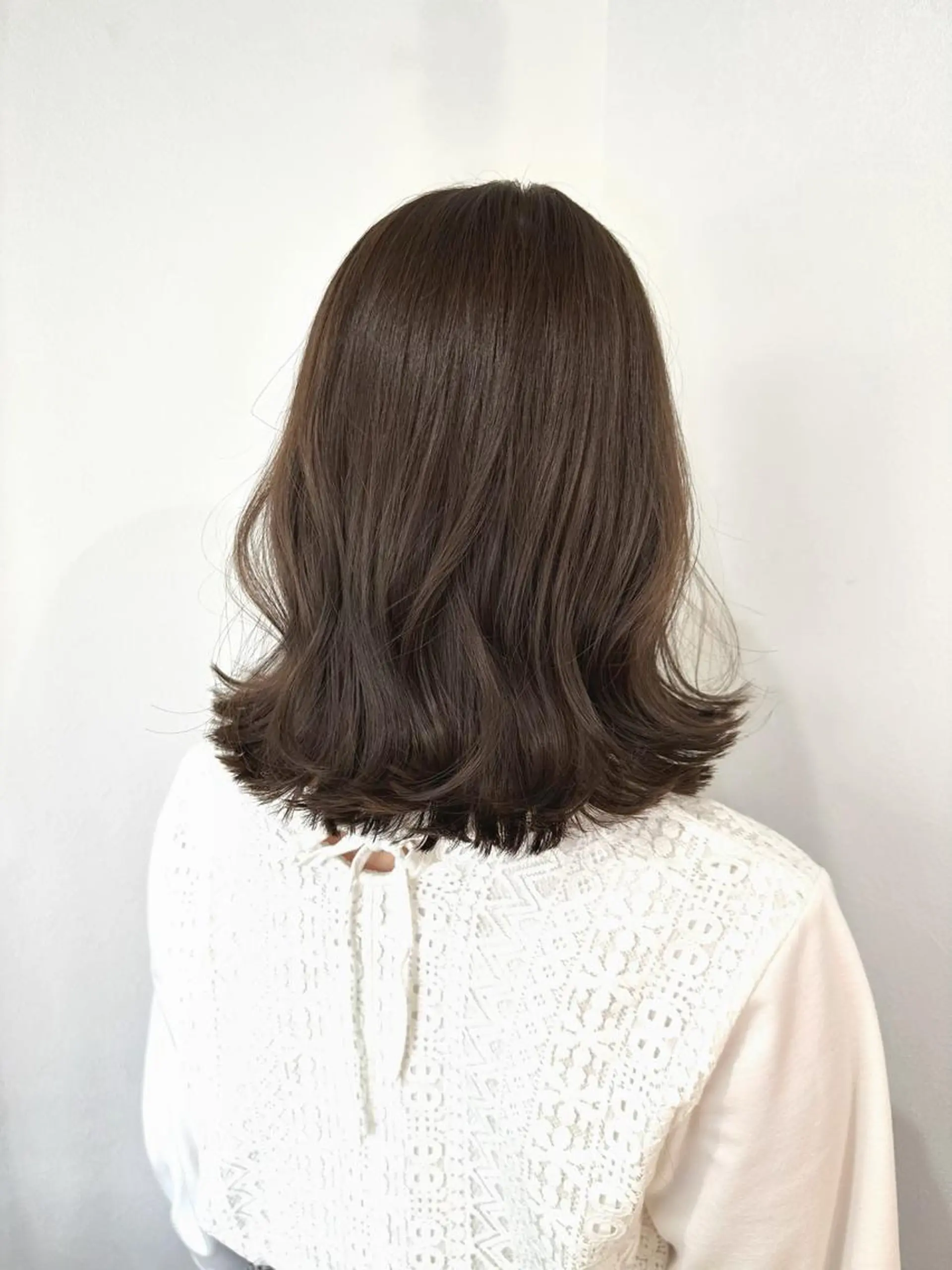 ミディアム カラー カット ヘアカラー トリートメント TRENCH　相澤 果歩のヘアスタイル