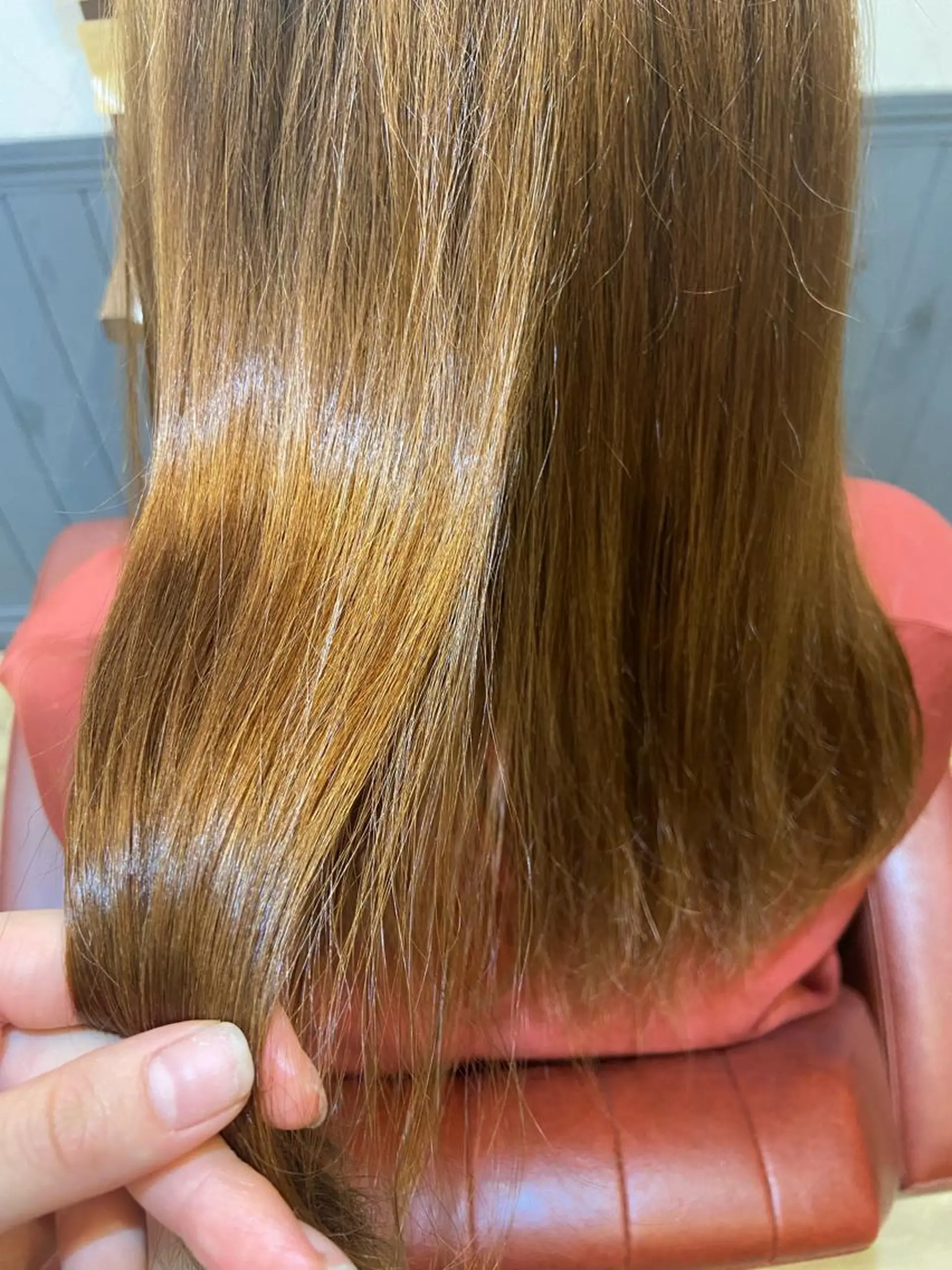 ミディアム 縮毛矯正 ハラダ ヒナミのヘアスタイル