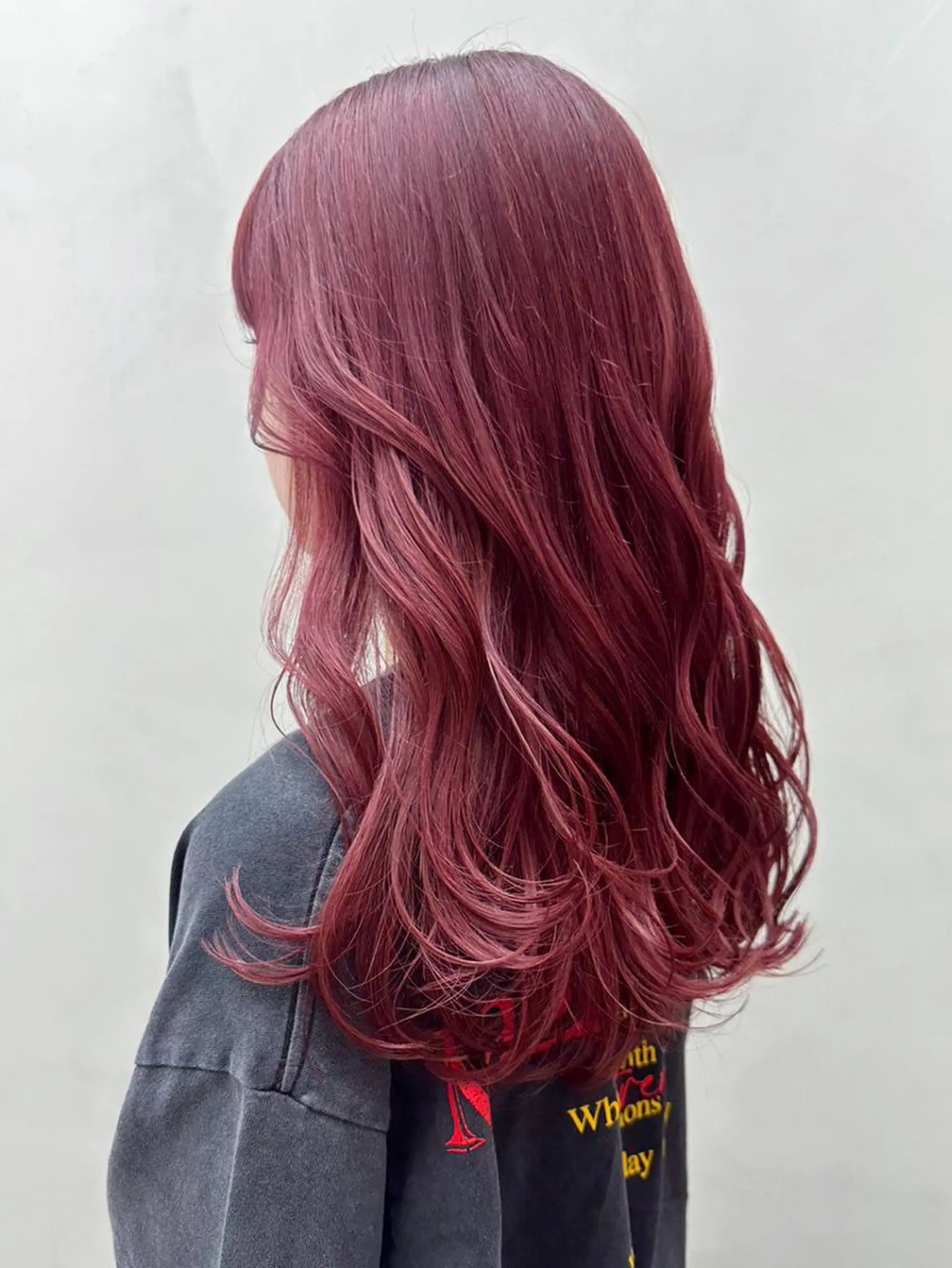 セミロング カラー レッドカラー カット ヘアカラー トリートメント ITbyALBUM 松戸のヘアスタイル