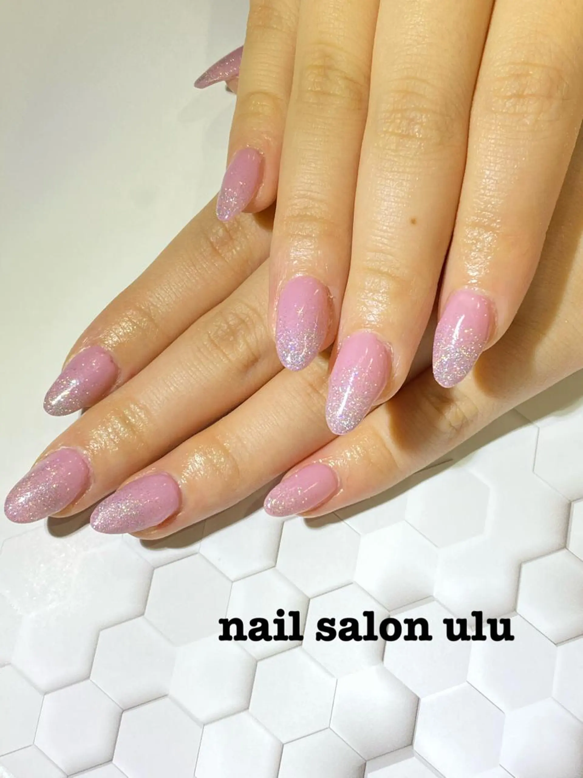 ネイル ラメ(グリッター) ラメグラデーション 春ネイル nail salon uluのネイルデザイン