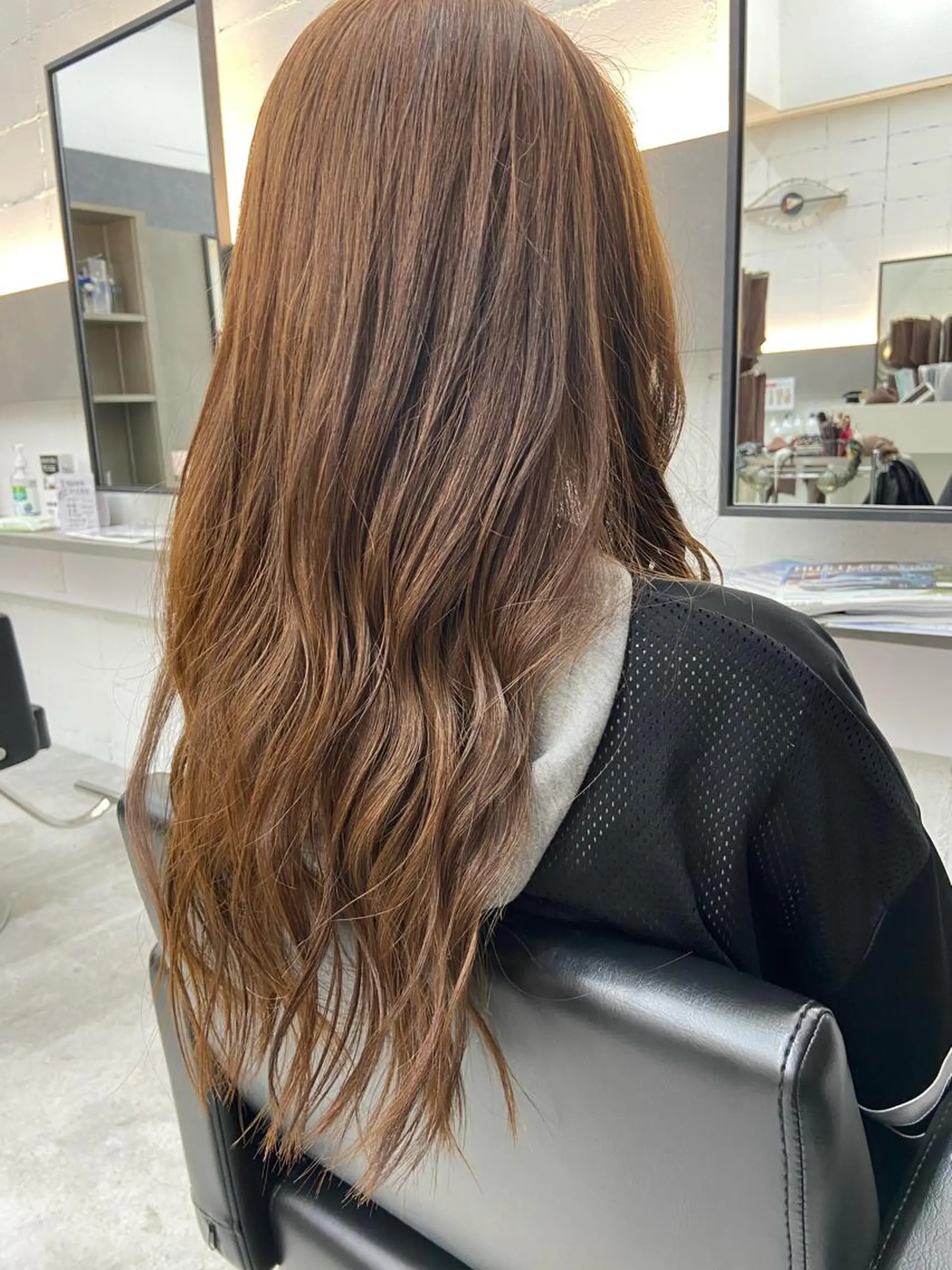 ロング 淺谷 美紀のヘアスタイル