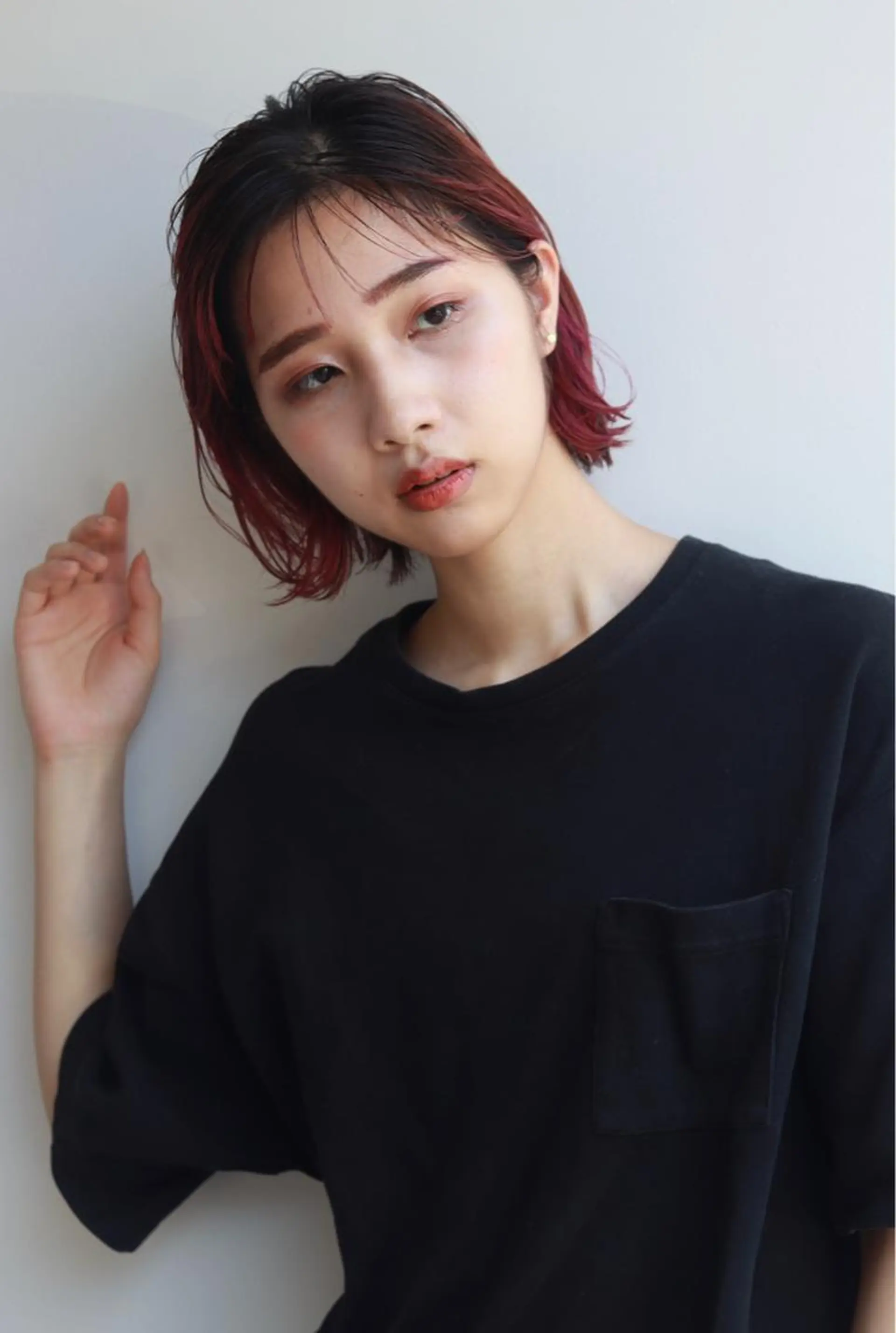 ショート カラー THE DAY所属・AKI HASHIMOTOのヘアスタイル