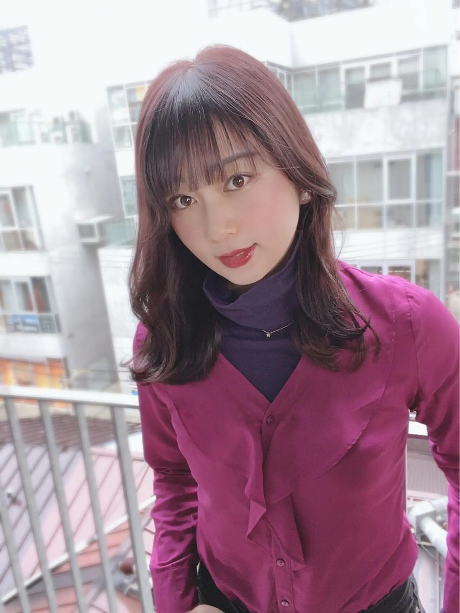 ミディアム 近藤 若菜のヘアスタイル