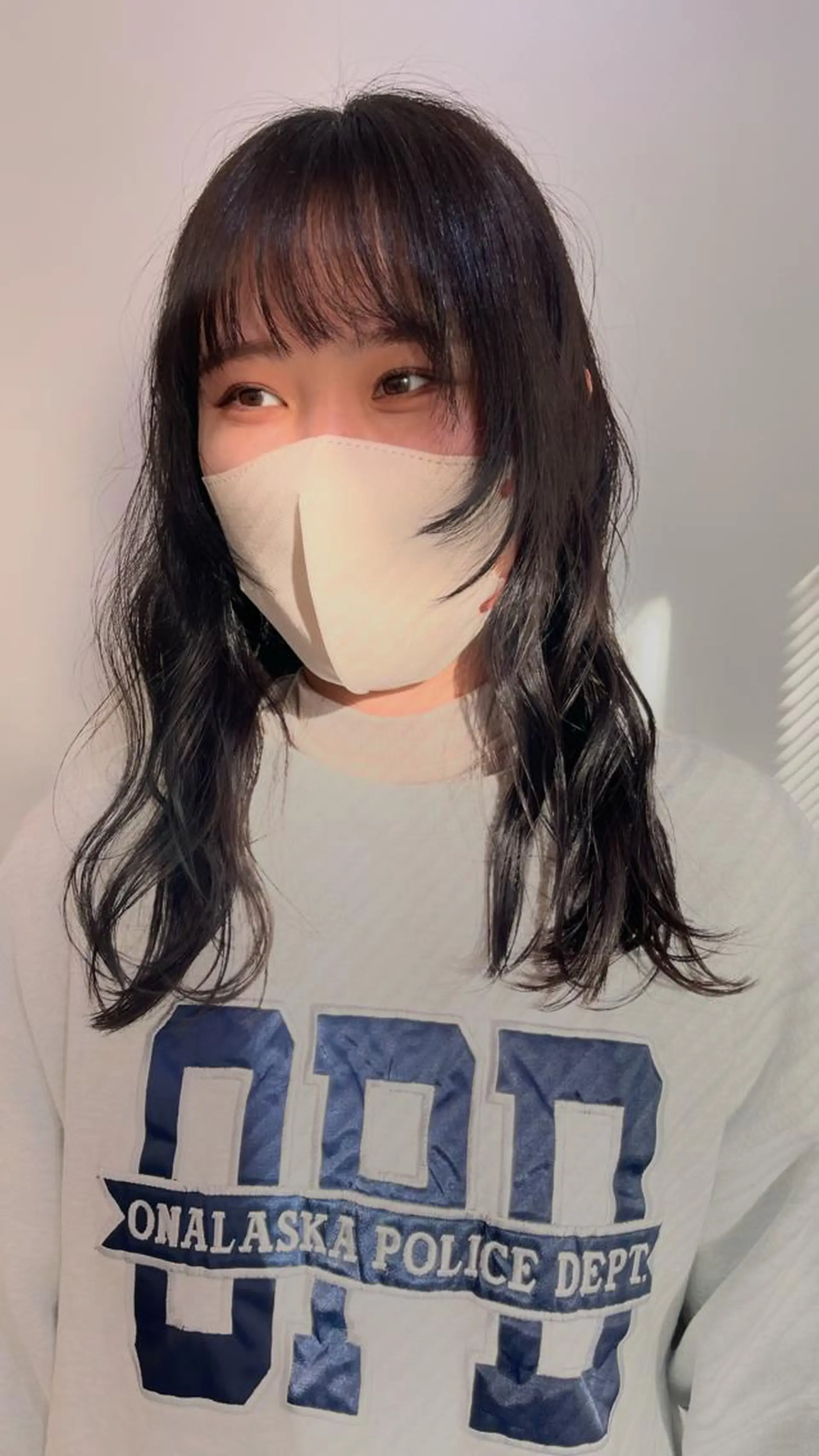 ミディアム KOCHAB 中村穂風のヘアスタイル
