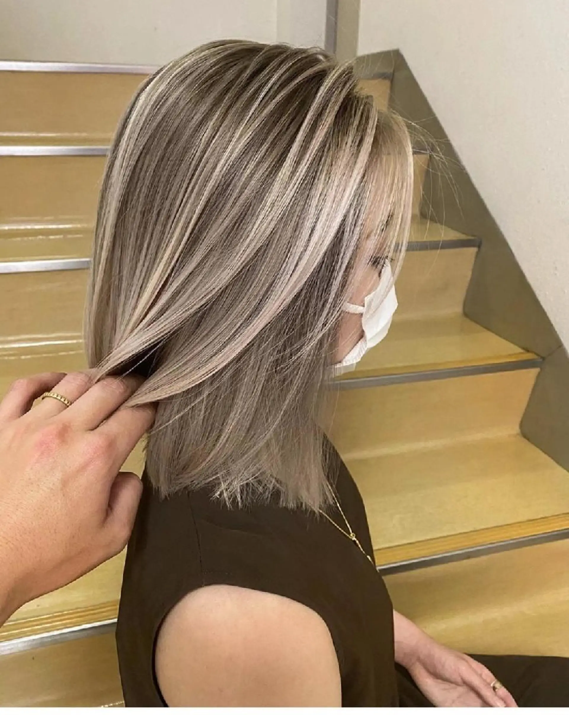 ミディアム カラー カット ヘアカラー トリートメント u hair所属・こばやし ももこのヘアスタイル