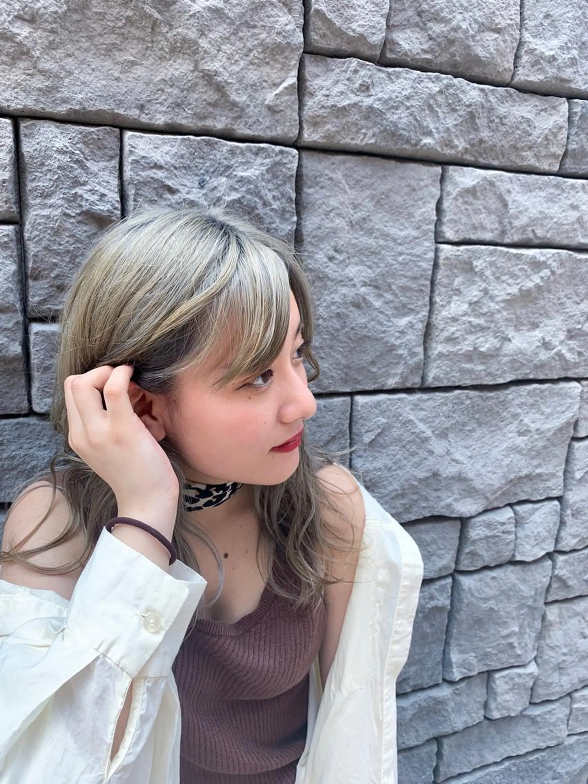 ミディアム カラー ヘアアレンジ ベージュカラー ミルクティーベージュ ヘアカラー トリートメント ヘアセット 金子 廉のヘアスタイル