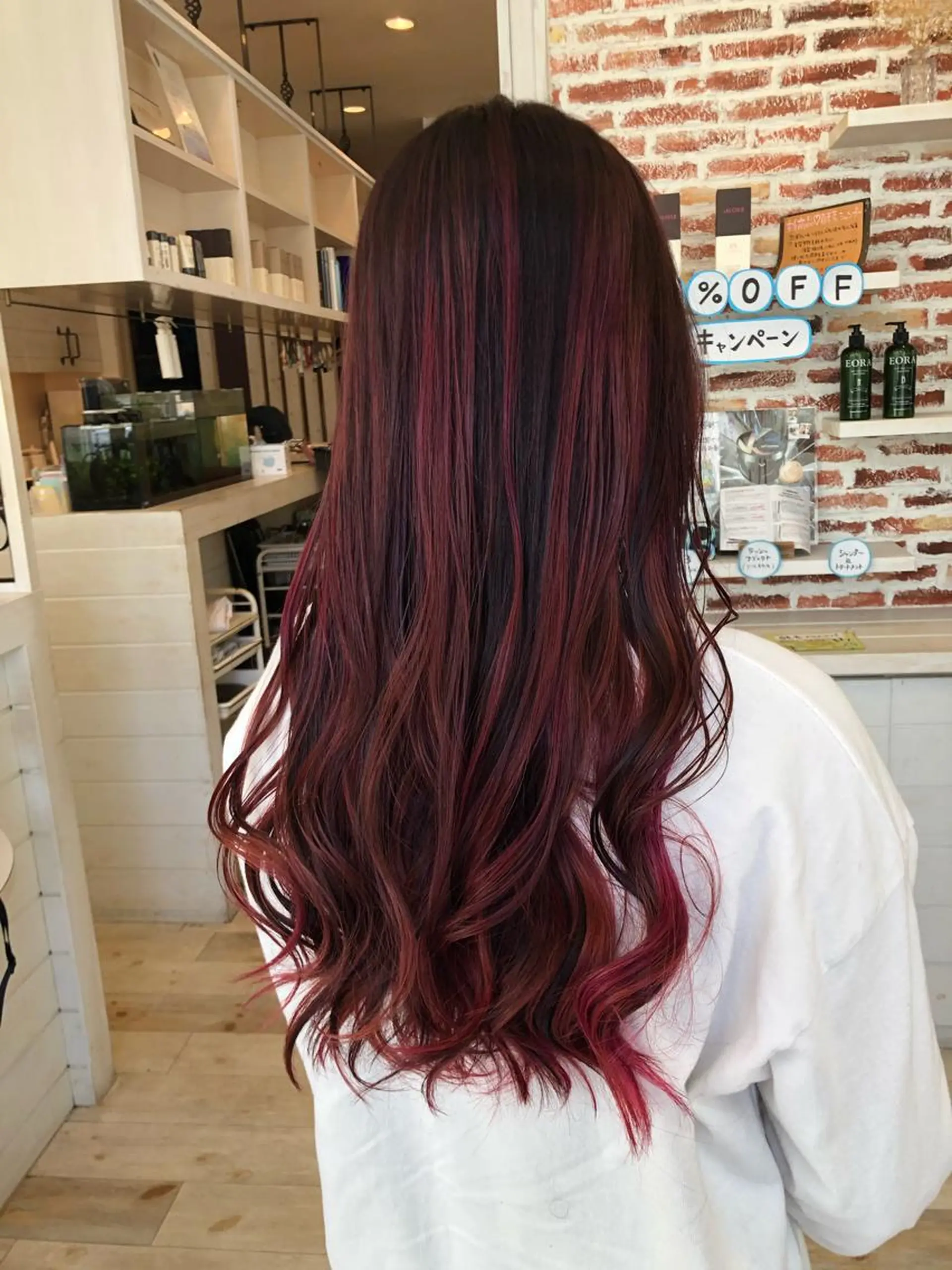 ロング カラー バレイヤージュ レイヤーカット Crén by marie 真嘉比店所属・東恩納 誠のヘアスタイル