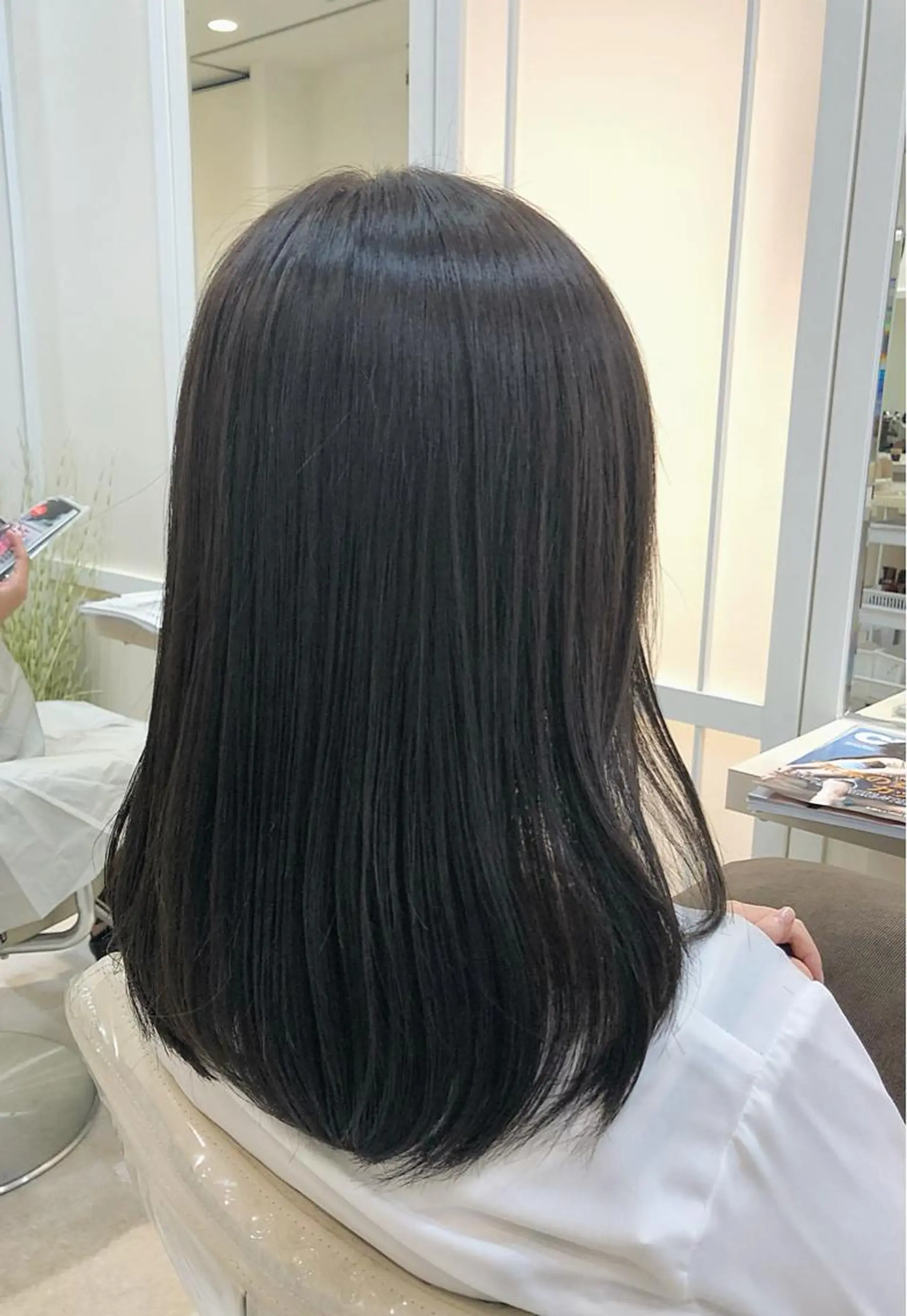 セミロング パーマ 縮毛矯正 カット 縮毛矯正 トリートメント 須賀 一美のヘアスタイル