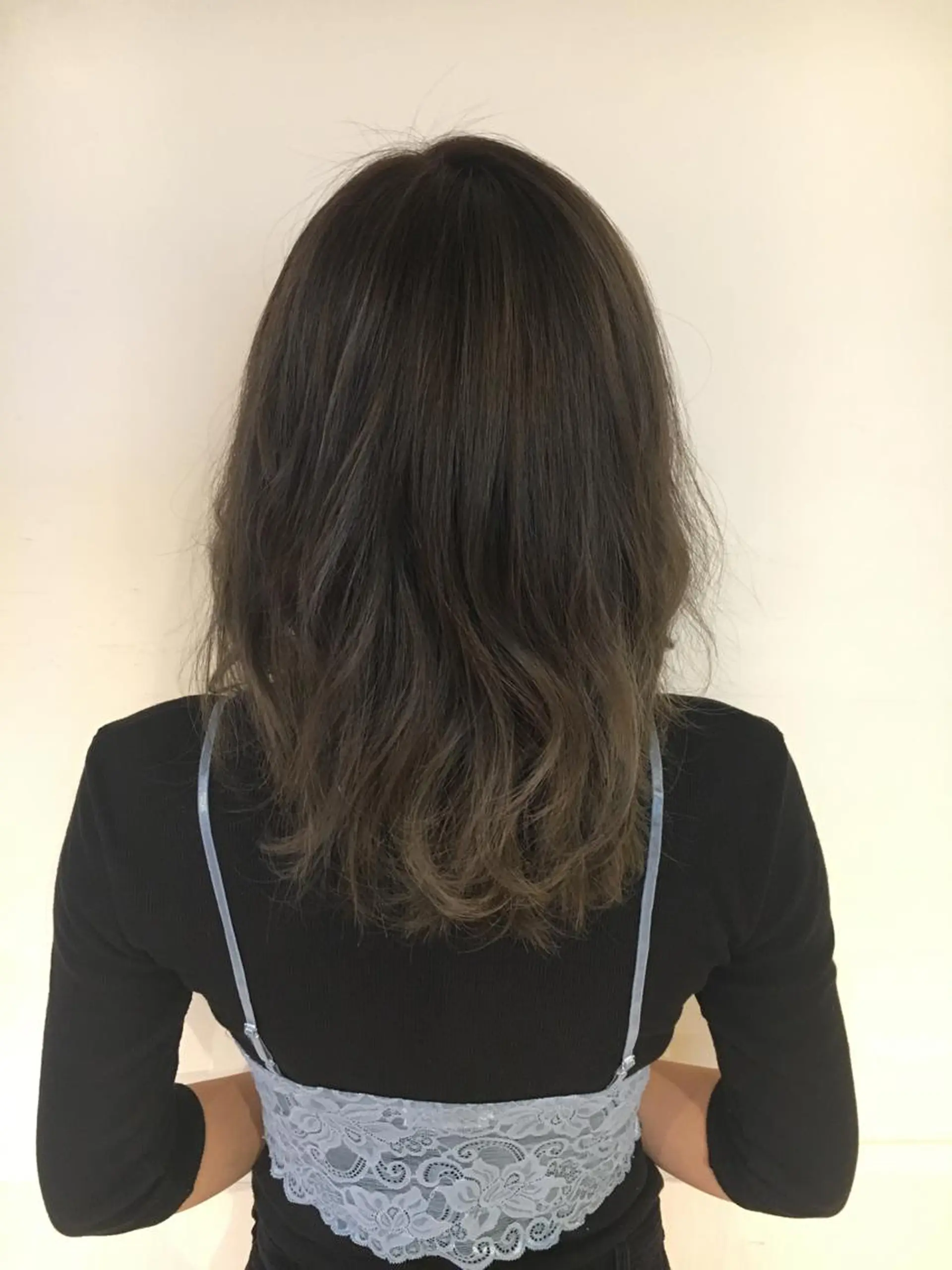 セミロング カラー キッズ 野崎 ひかりのヘアスタイル