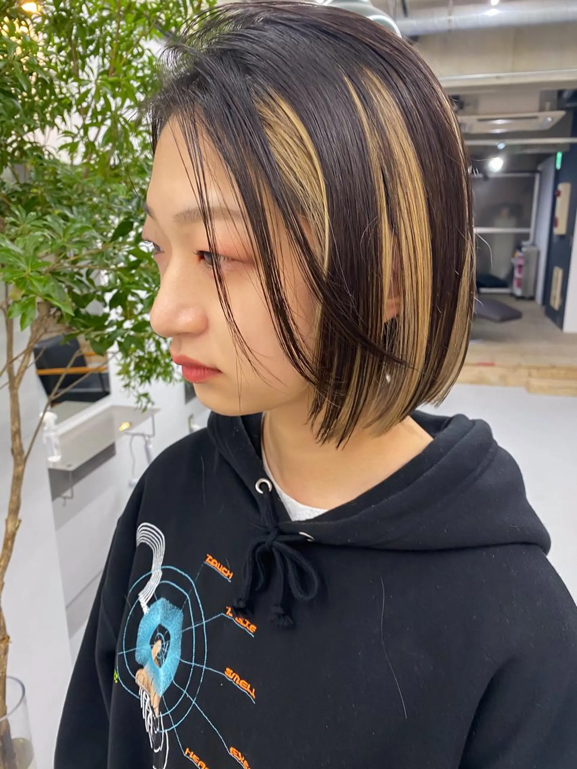 ミディアム カラー ブリーチ 栄・伏見 JOULE'Sのヘアスタイル