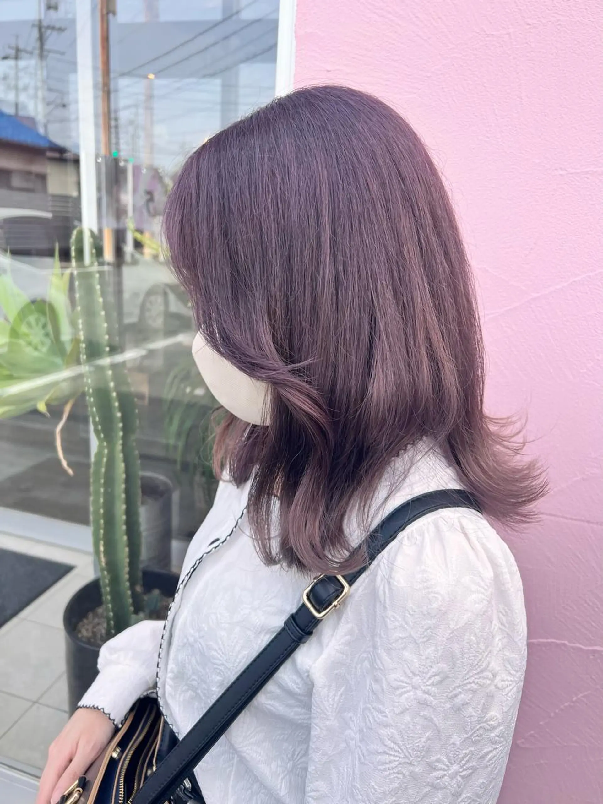 ミディアム カラー れいな🌼 ボブ･艶カラー🌼のヘアスタイル