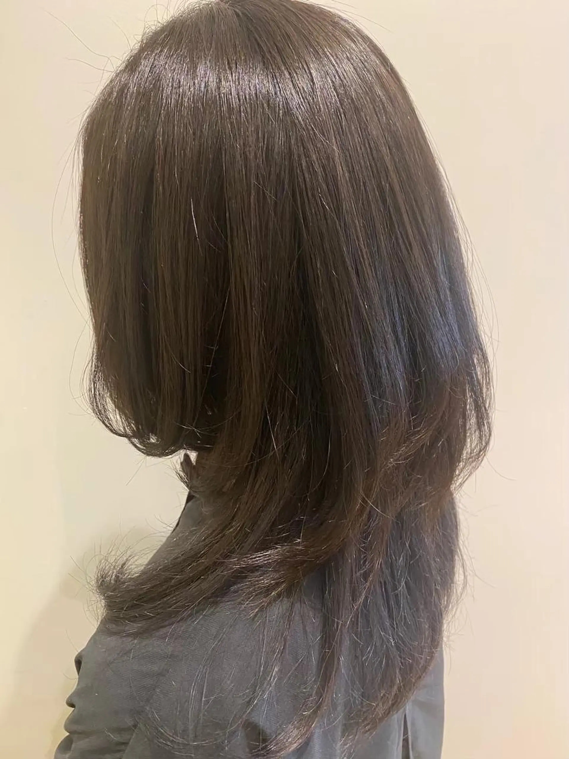 カラー ロング アッシュ アッシュブラウン ブラウンカラー イルミナカラー ヘアカラー ヘッドスパ 🌹艶髪カラー🌹 津田晴加【西荻窪】のヘアスタイル