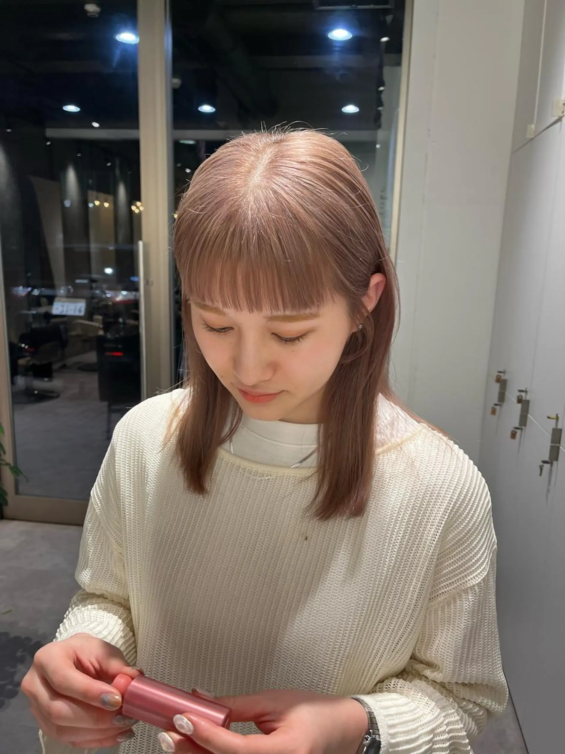 セミロング カラー ベージュカラー ブリーチ ミルクティーベージュ AIKA🤍 カットモデル募集🫧のヘアスタイル