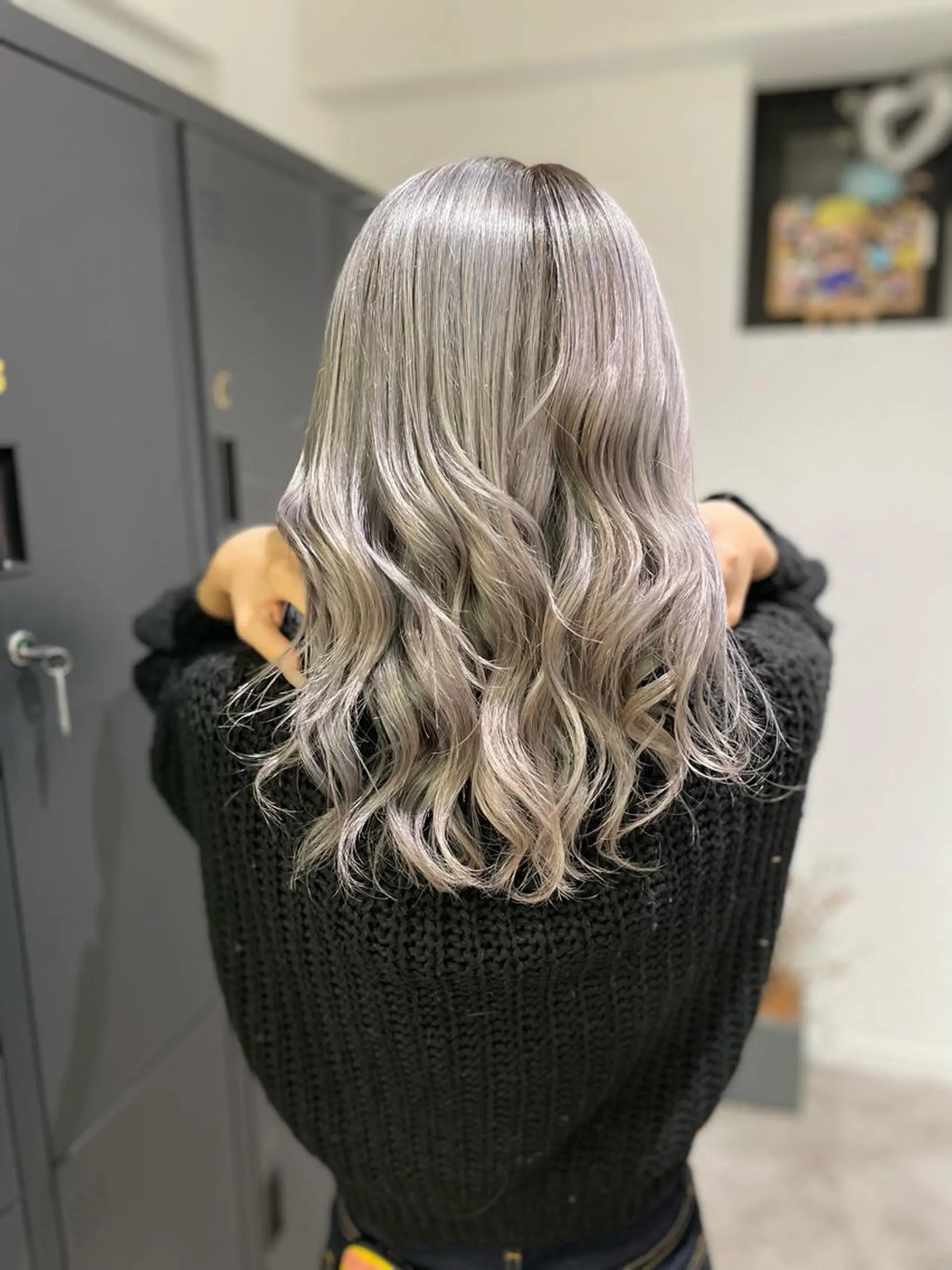 セミロング カラー ブリーチ/ハイトーン 🌏💊RAINEのヘアスタイル