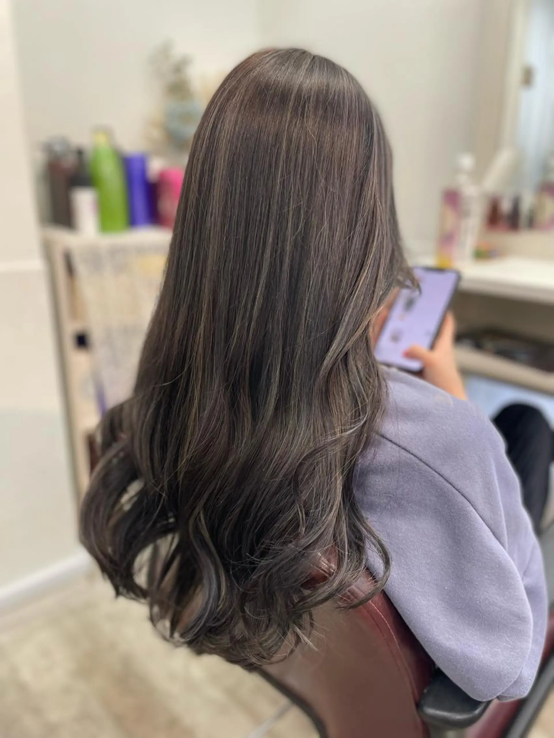 ロング カラー ハイライトカラー ハイライト ヘアカラー 韓国ヘア🤍髪質改善 🇰🇷AKANEのヘアスタイル