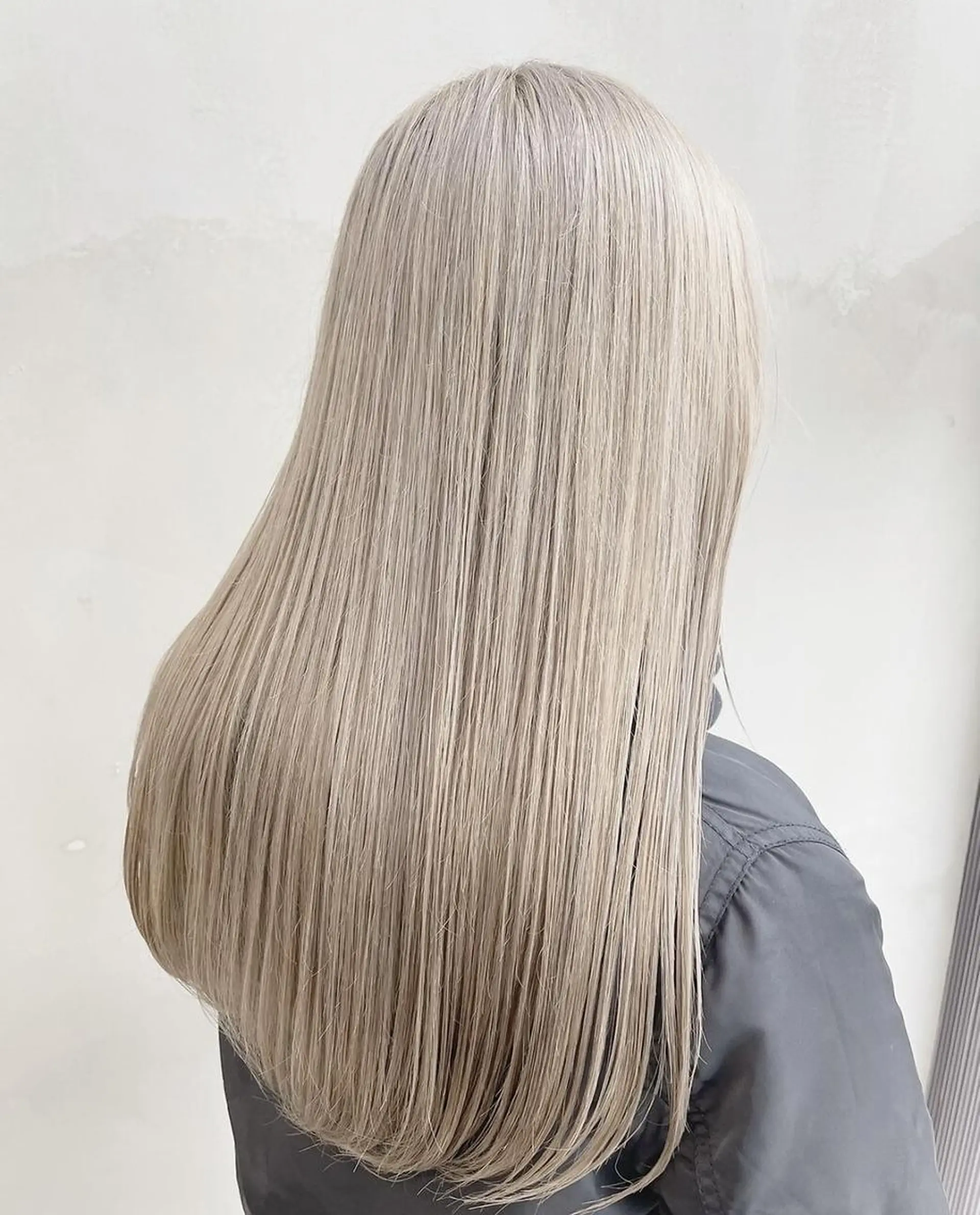 ロング ヘアカラー トリートメント SOURCE 天王寺のヘアスタイル