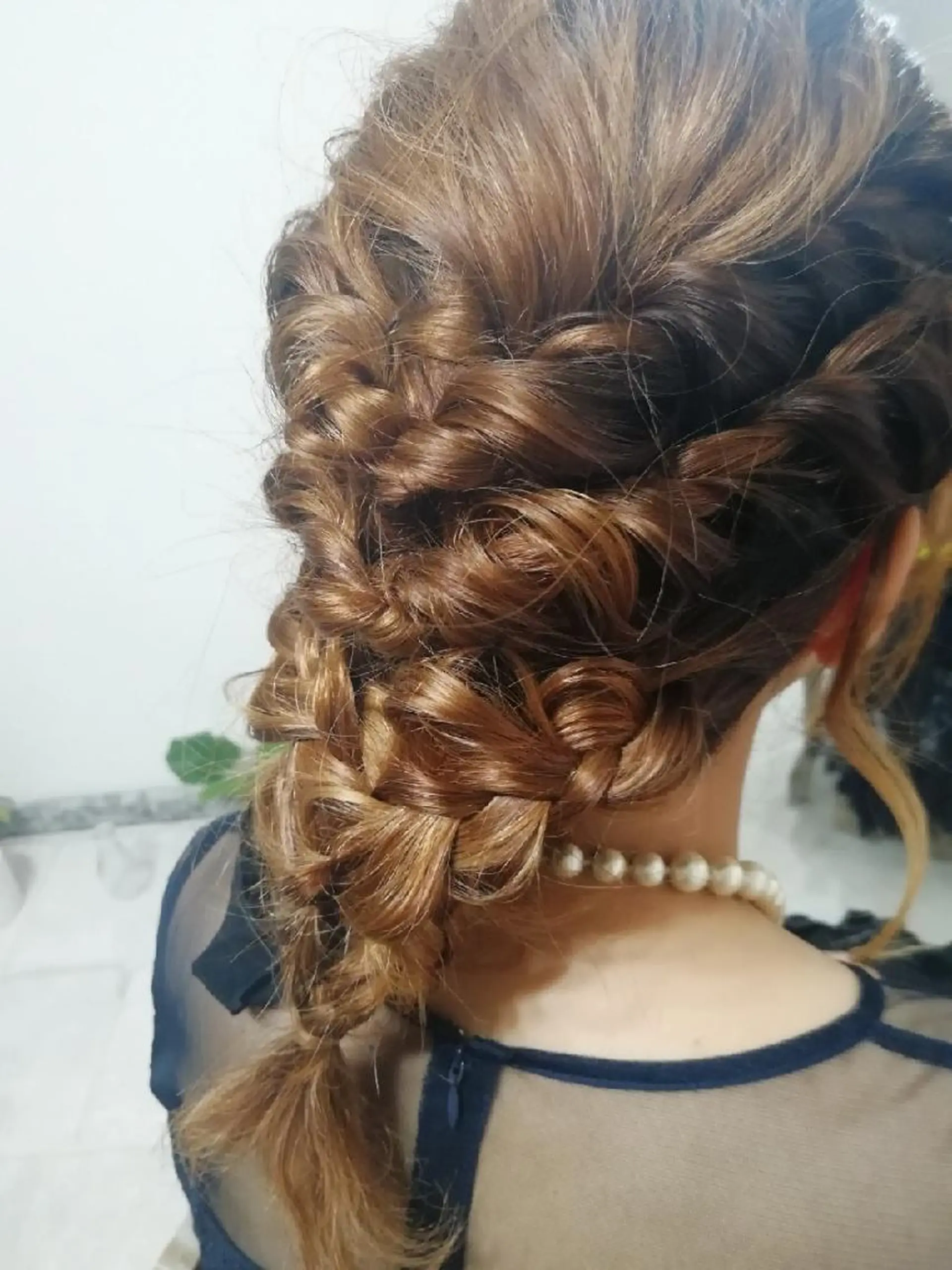 ヘアアレンジ セミロング See by merのマツエク・マツパデザイン