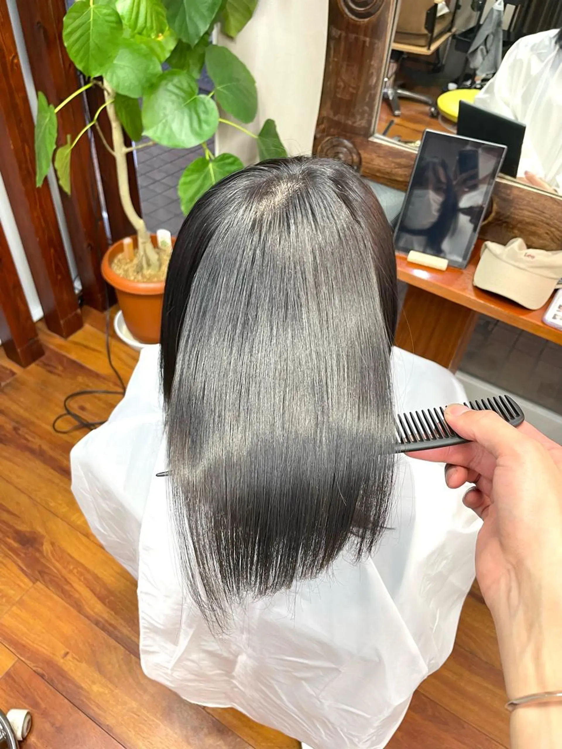 ミディアム 髪質改善 トリートメント カット トリートメント ✨美髪矯正&ショート の小林✨のヘアスタイル