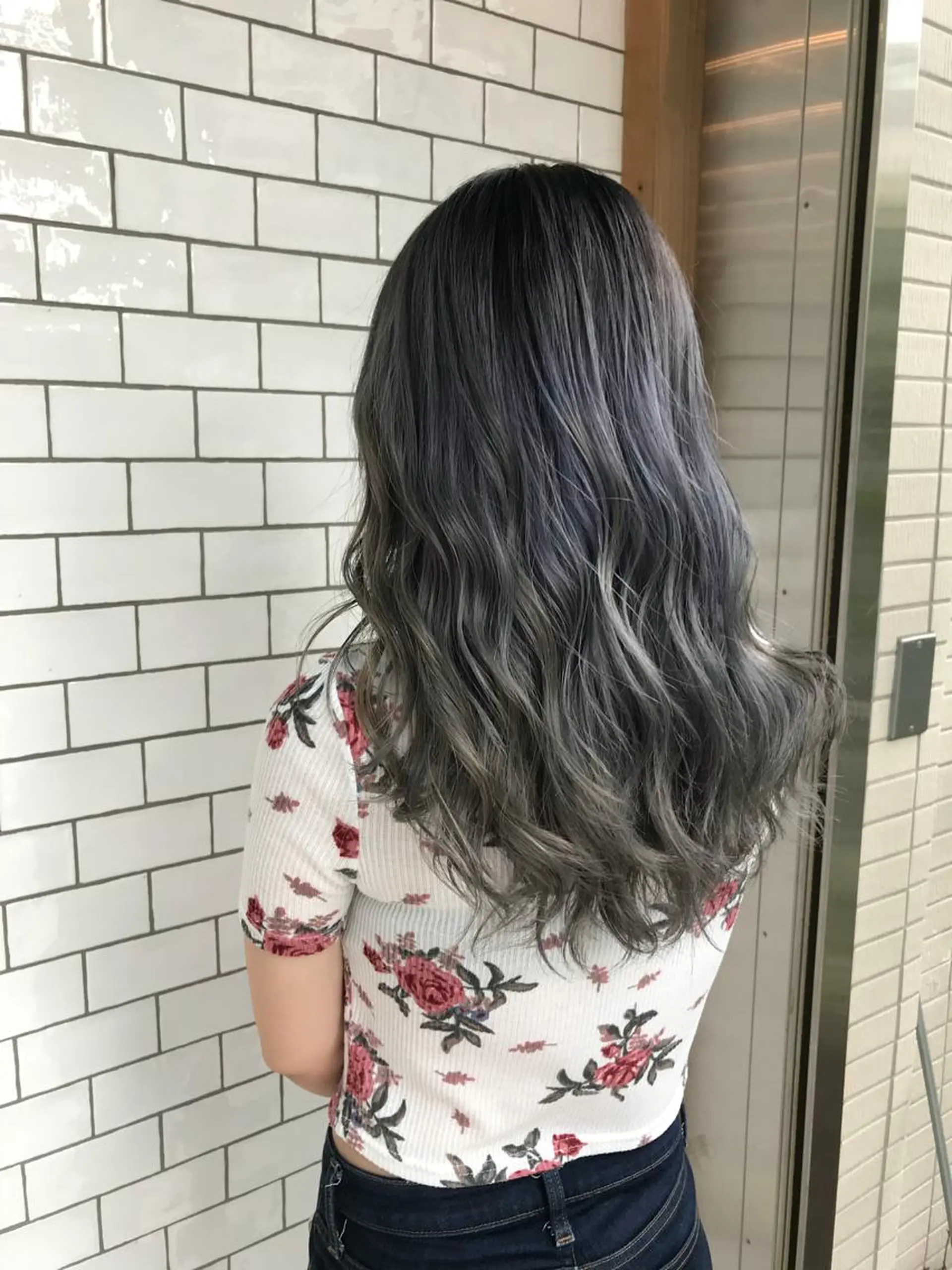 ロング カラー アッシュ シルバー シルバーアッシュ 竹嶌 健吾のヘアスタイル