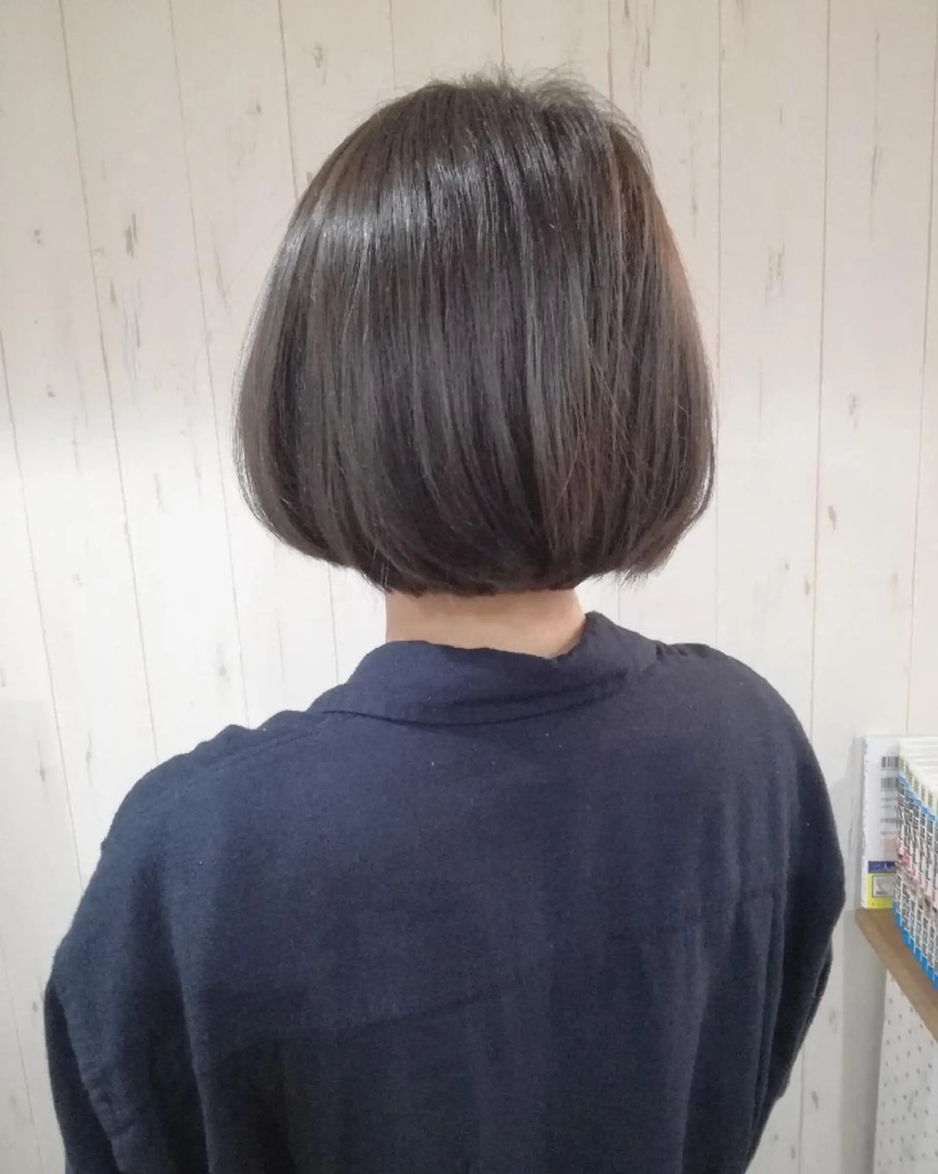 ショート カラー ボブ 西川 敏夫のヘアスタイル