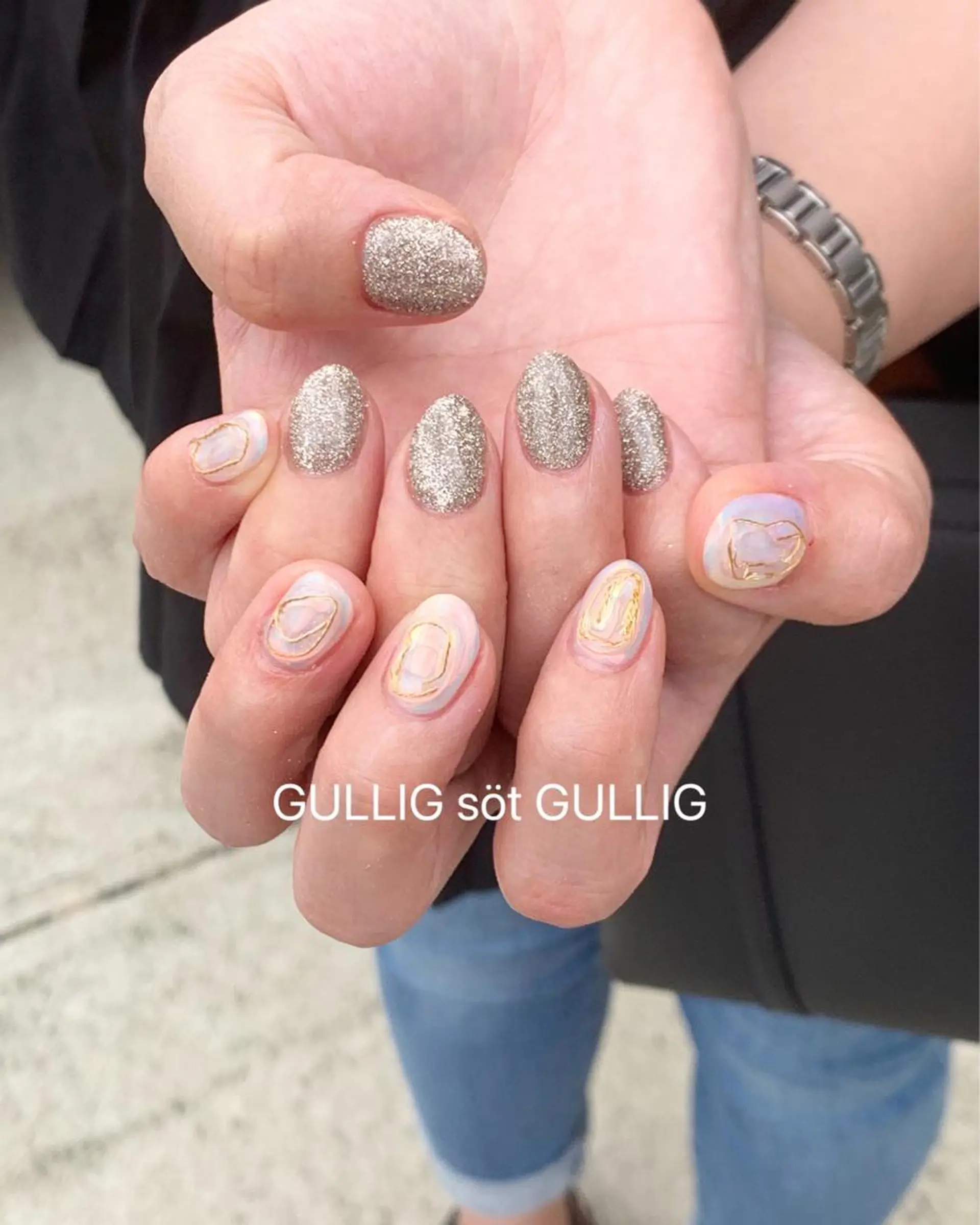 ネイル ハンドネイル フットネイル GULLIG söt GULLIGのネイルデザイン