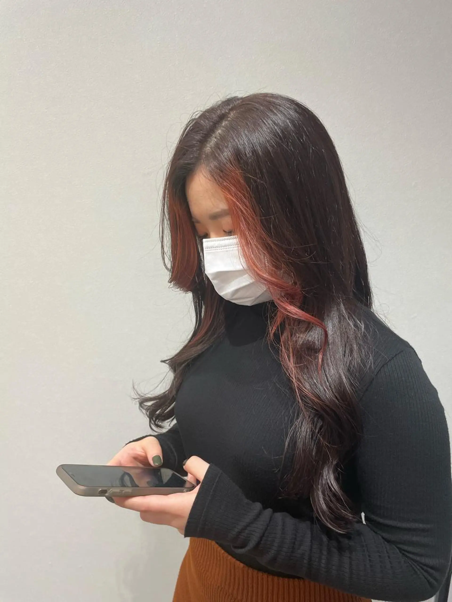 ロング 透け感カラー asukaのヘアスタイル