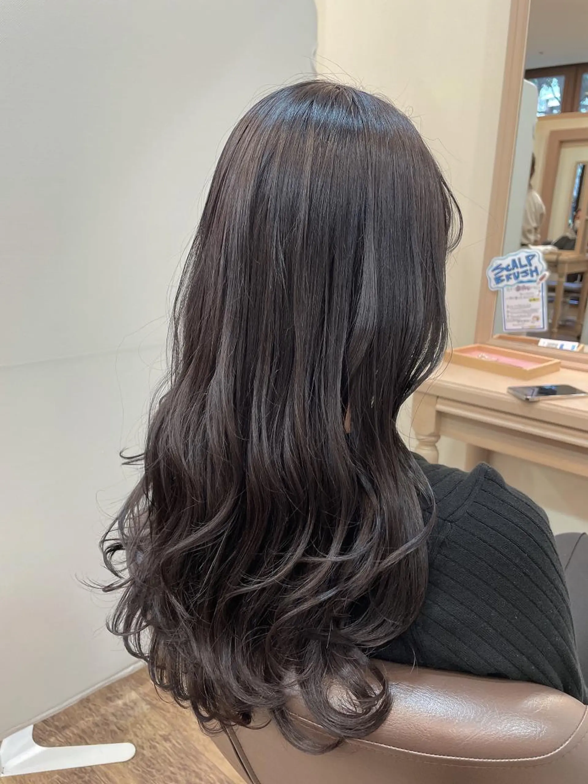 セミロング カラー ネイビーカラー ヘアカラー 尚平 髪質改善 大人のデザインカラーのその他イメージ