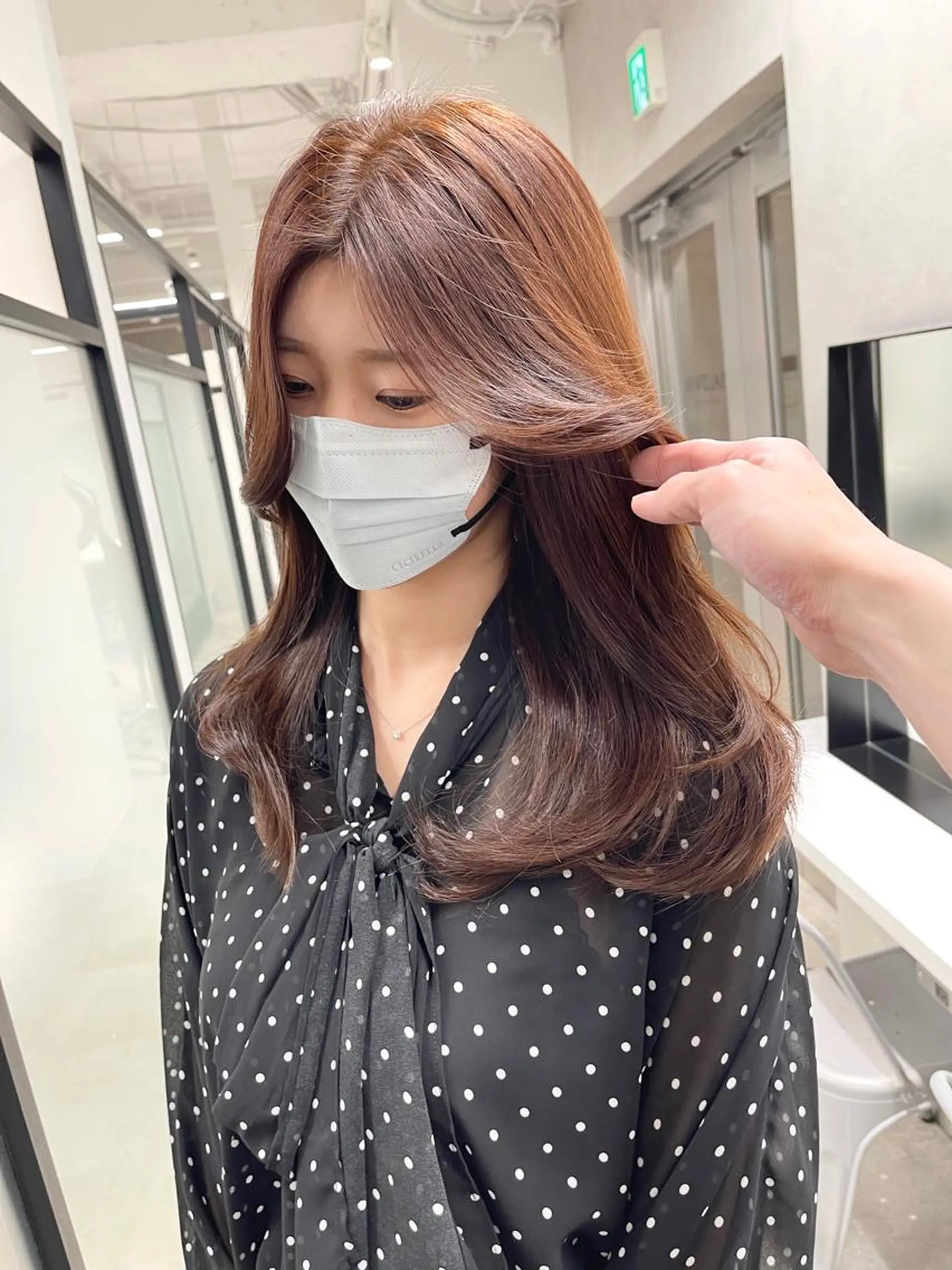 ロング カット ヘアカラー トリートメント 韓国レイヤーカット 髪質改善▫️水野有真のヘアスタイル